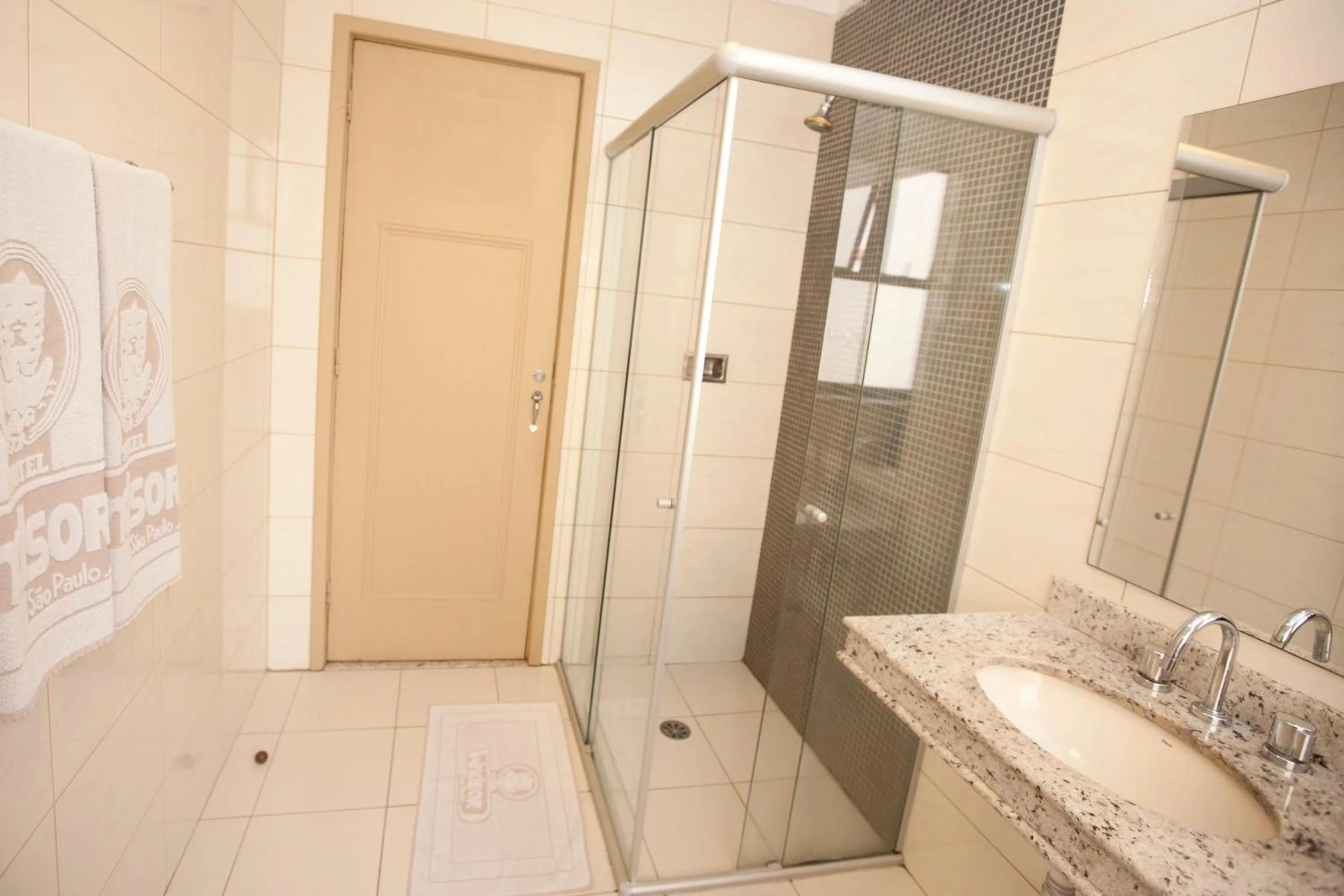 Bathroom in Hotel Windsor