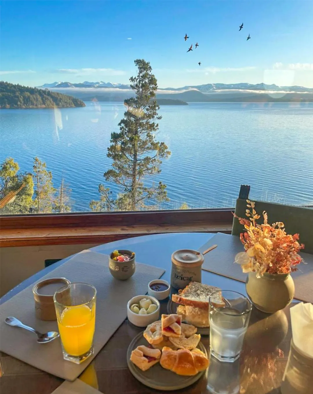 Buffet breakfast in Hosteria Santa Rita