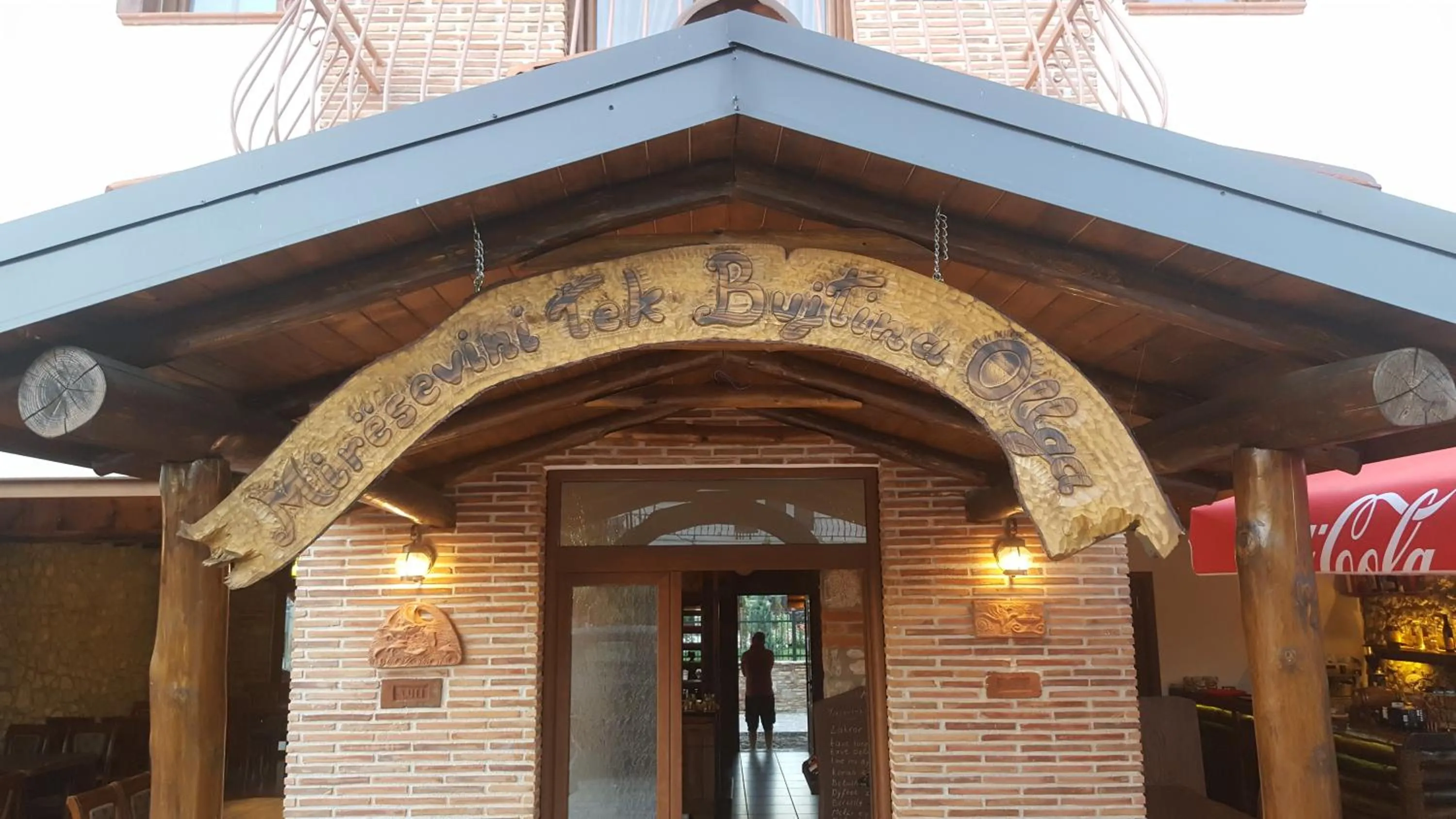 Hotel Bujtina Ollga