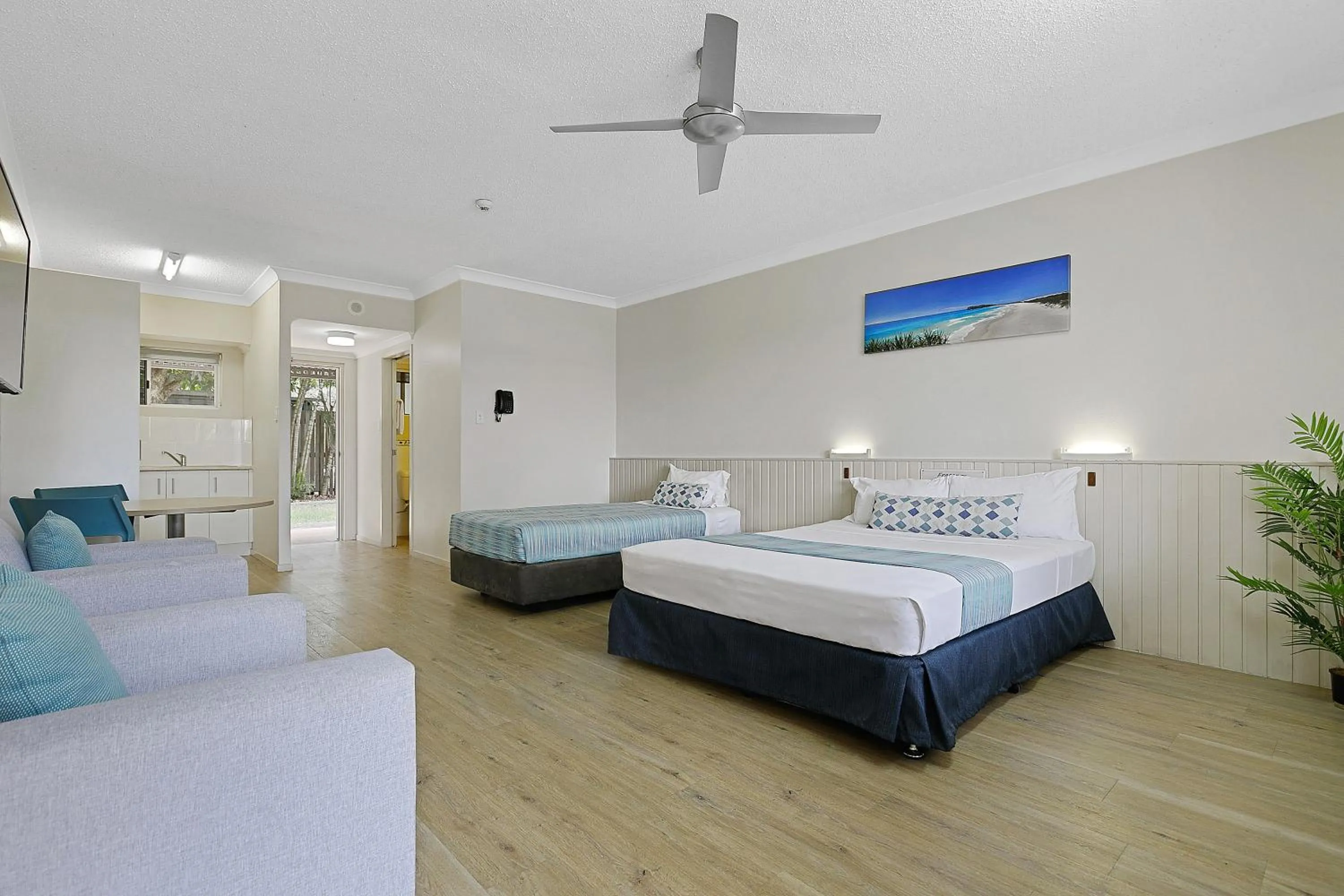 Bedroom, Bed in K'gari Beach Resort