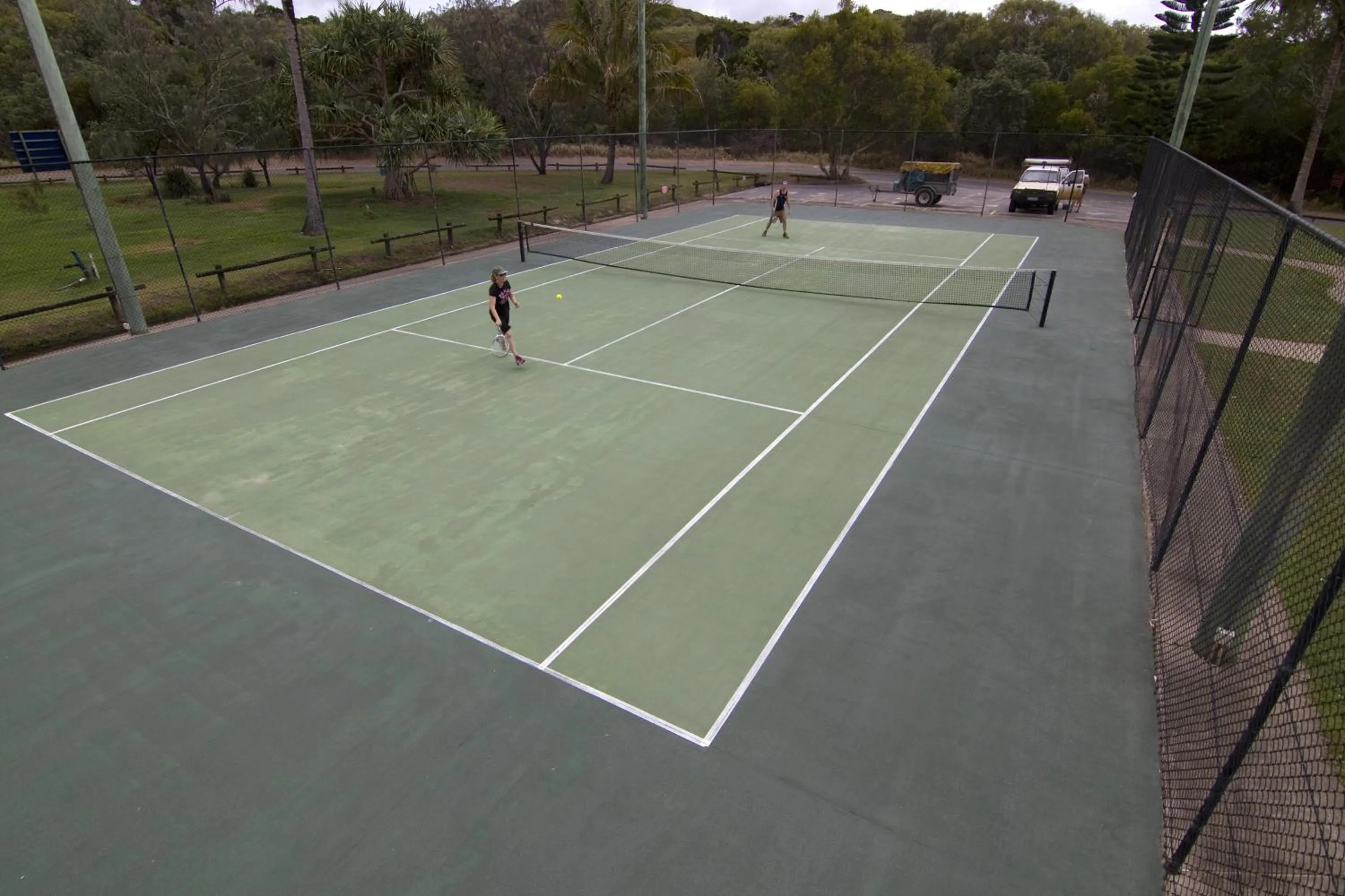 Tennis court in K'gari Beach Resort