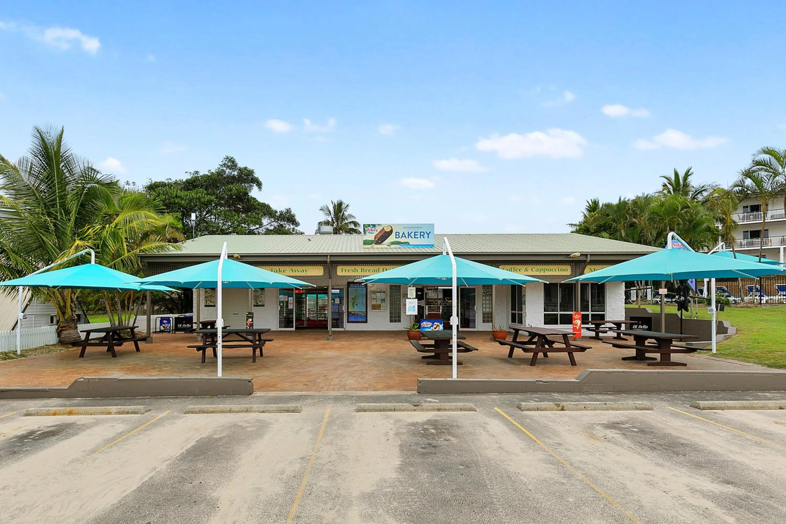 Restaurant/places to eat in K'gari Beach Resort