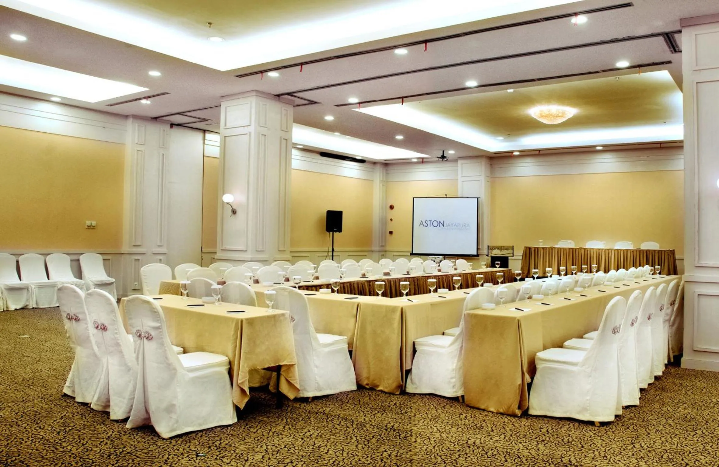 Meeting/conference room in Aston Jayapura Hotel and Convention Center