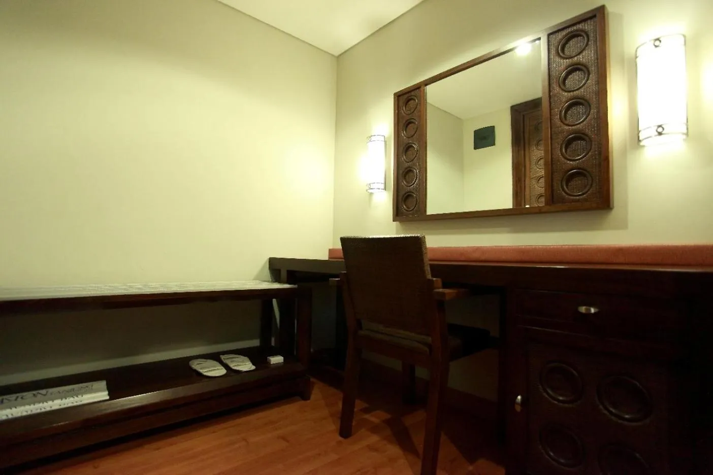 Area and facilities in Aston Tanjung City Hotel