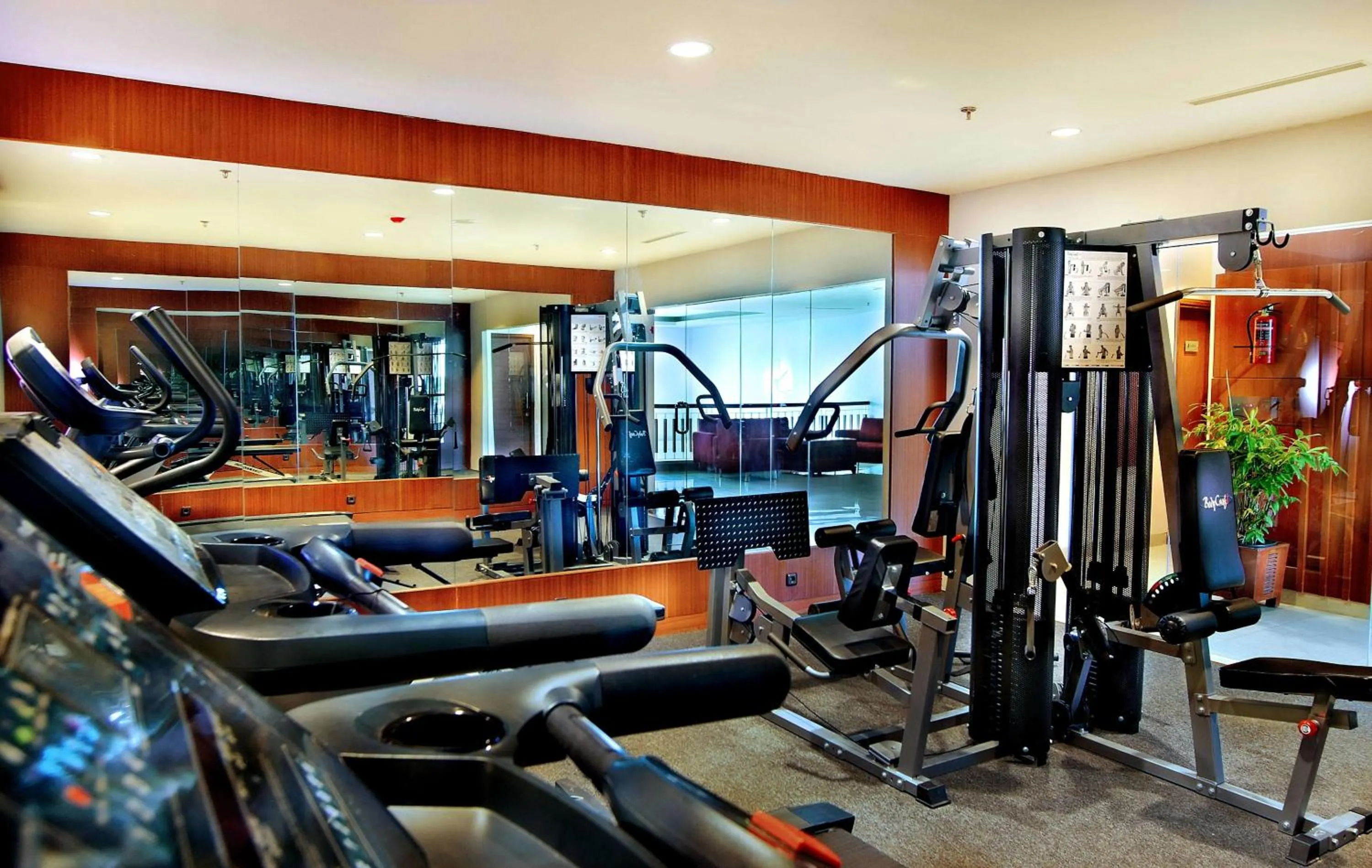 Fitness centre/facilities in Aston Tanjung City Hotel