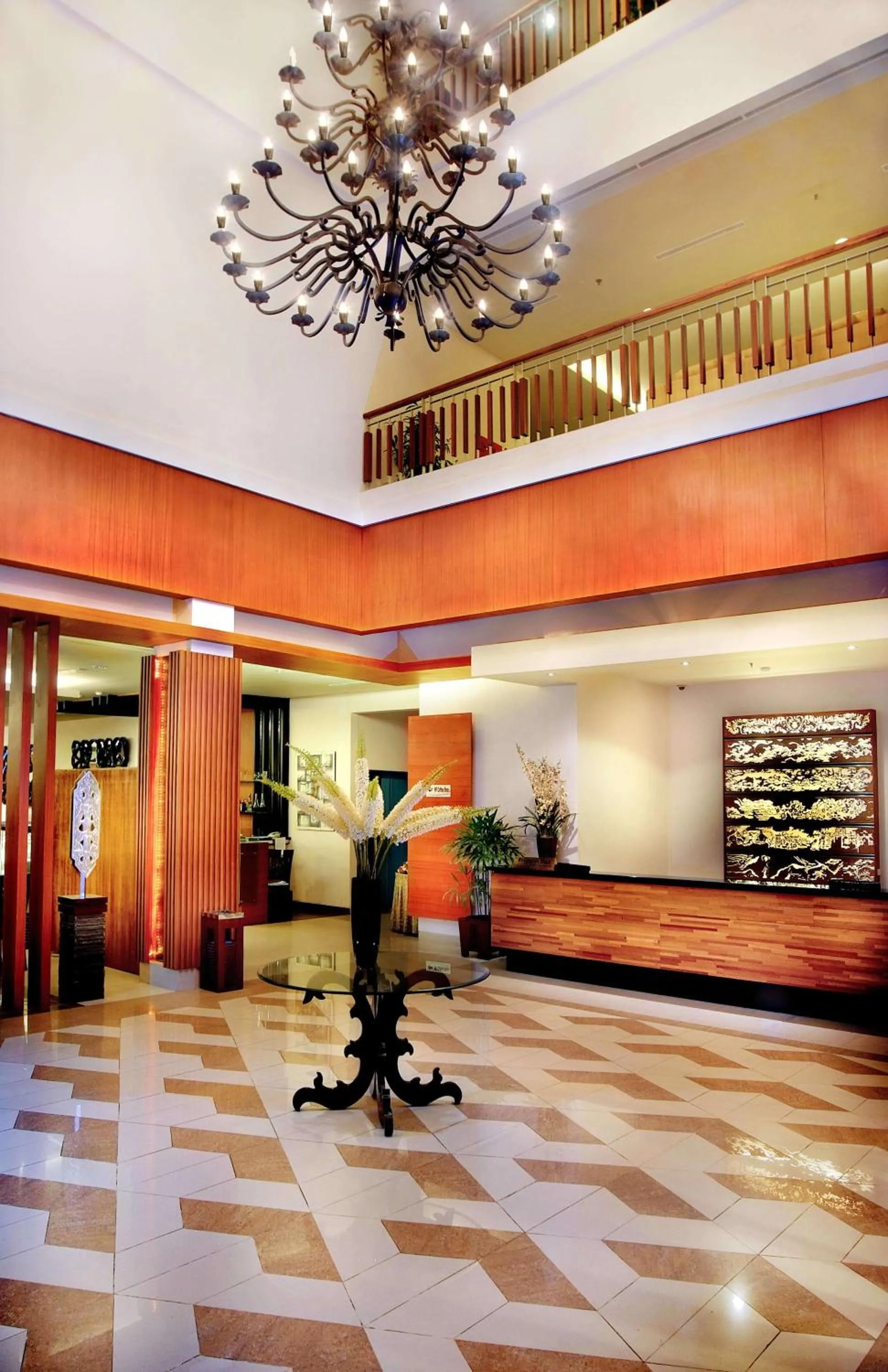 Lobby or reception in Aston Tanjung City Hotel