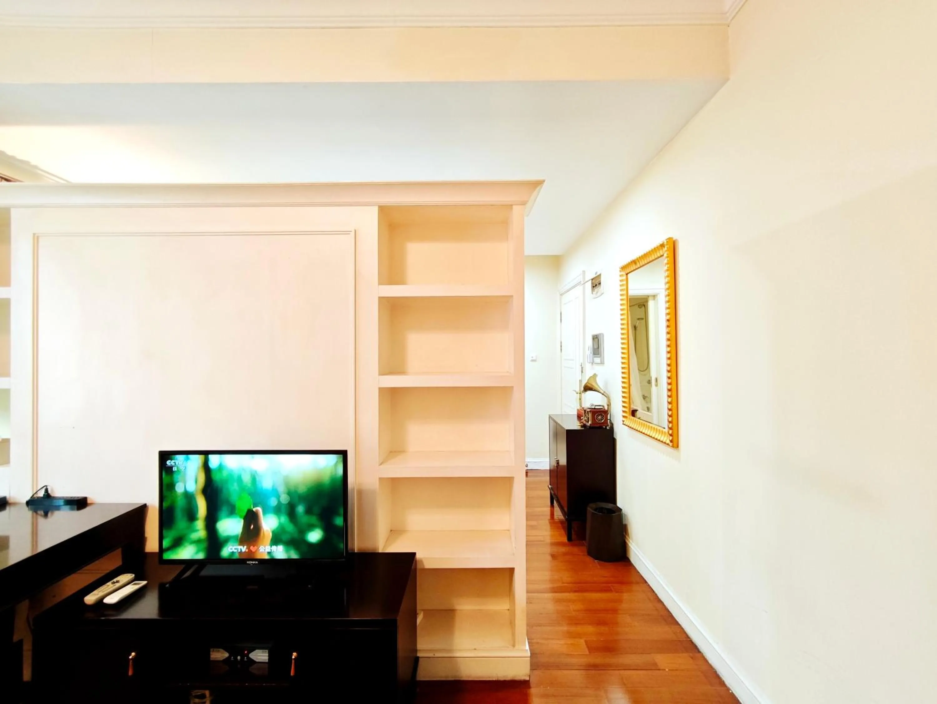 Ladoll Service Apartments