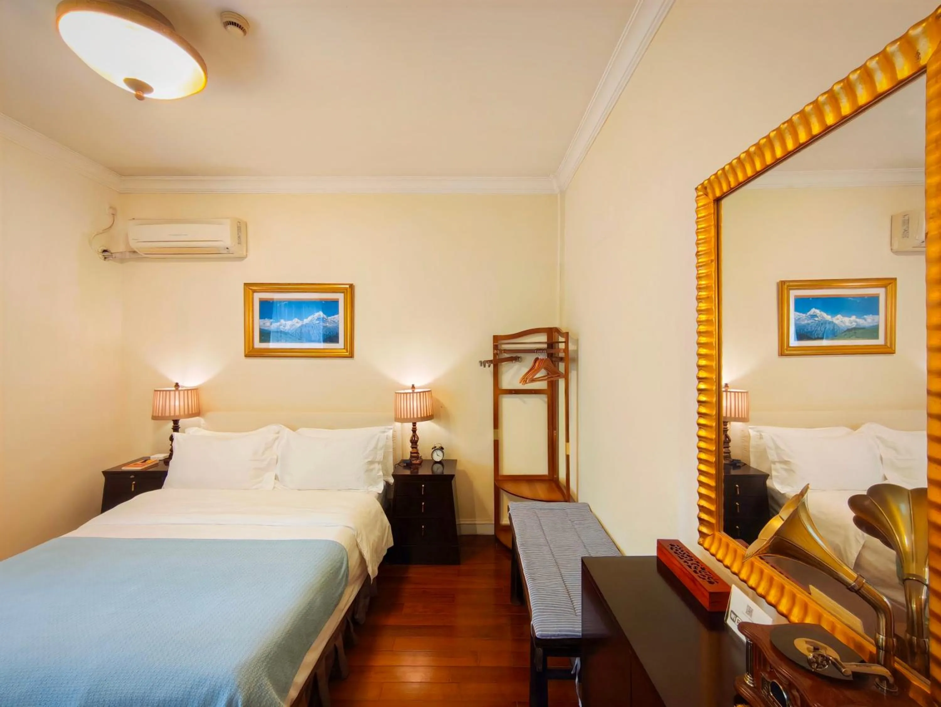 Bed in Ladoll Service Apartments