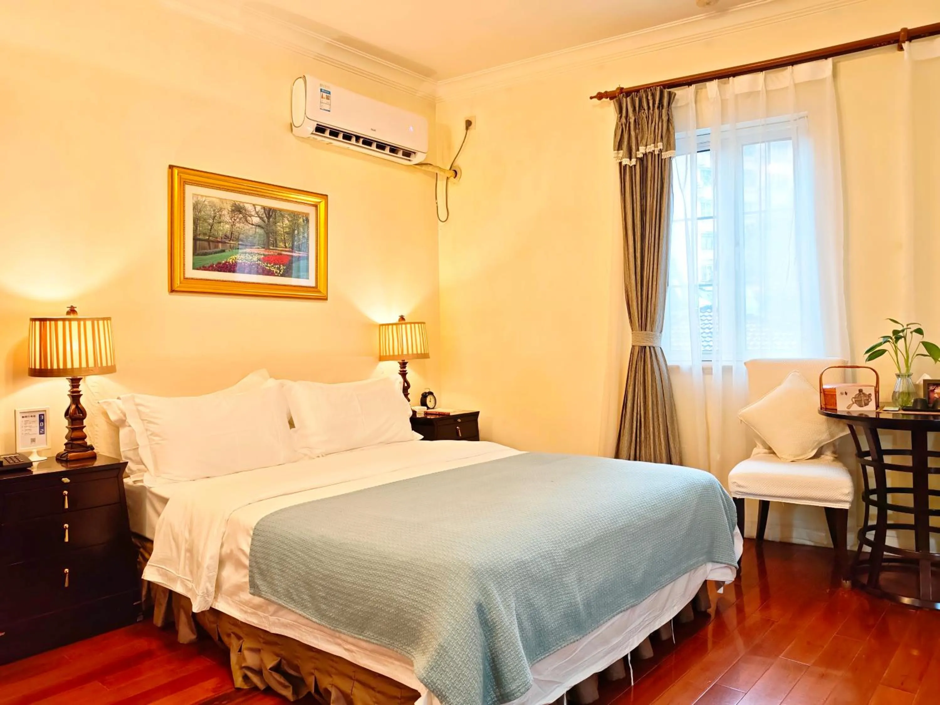 Bed in Ladoll Service Apartments