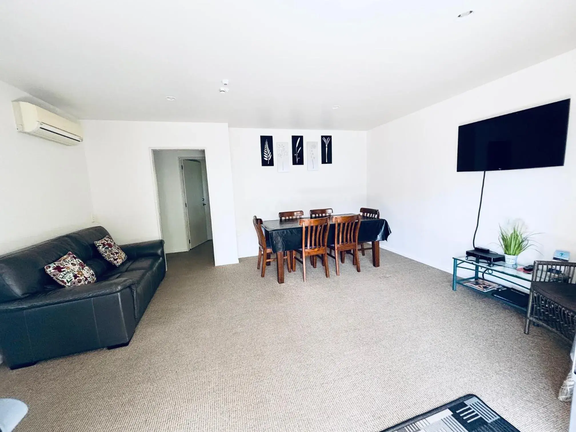 Two-Bedroom Apartment in ASURE Phoenix Motor Inn Two-Bedroom Apartment in ASURE Phoenix Motor Inn