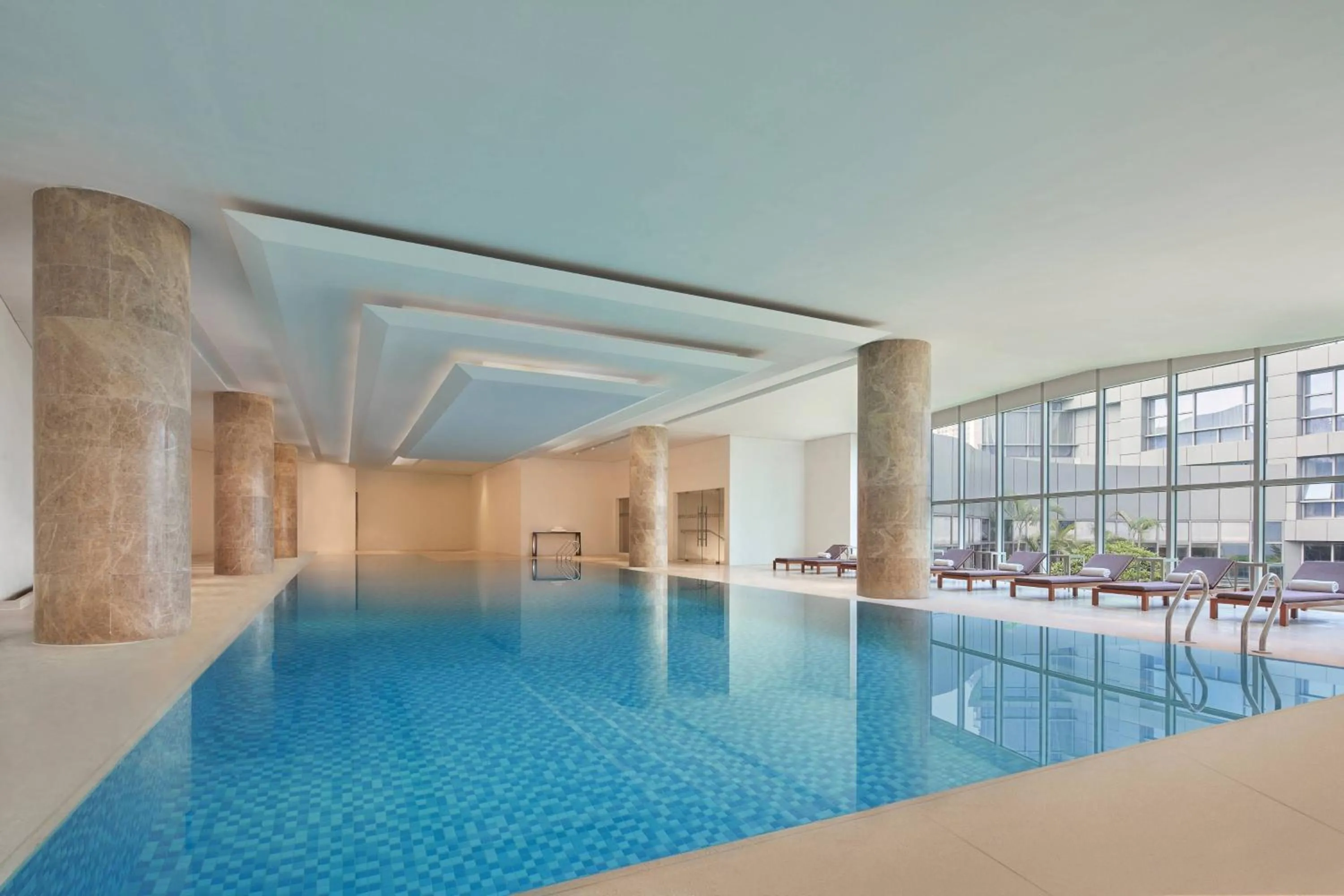 Swimming pool in Nanning Marriott Hotel