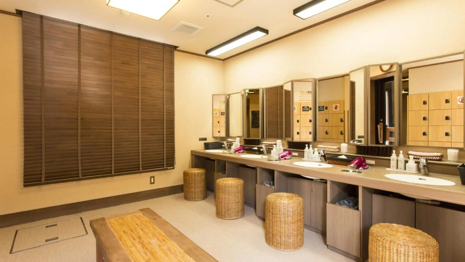 wardrobe in Dormy Inn Kumamoto Natural Hot Spring