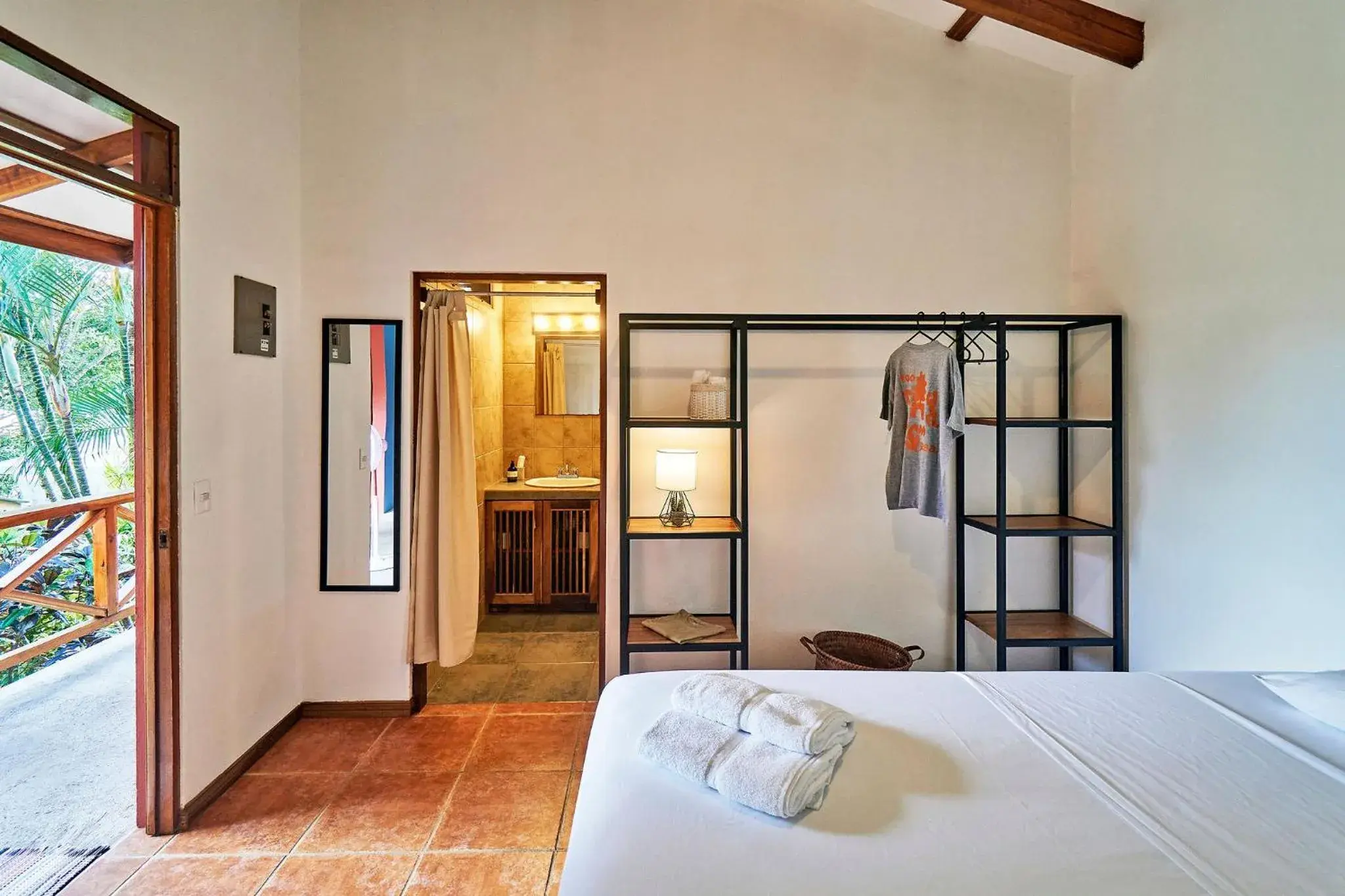 Double or Twin Room with Private Bathroom - single occupancy in Casa Calocita Double or Twin Room with Private Bathroom - single occupancy in Casa Calocita