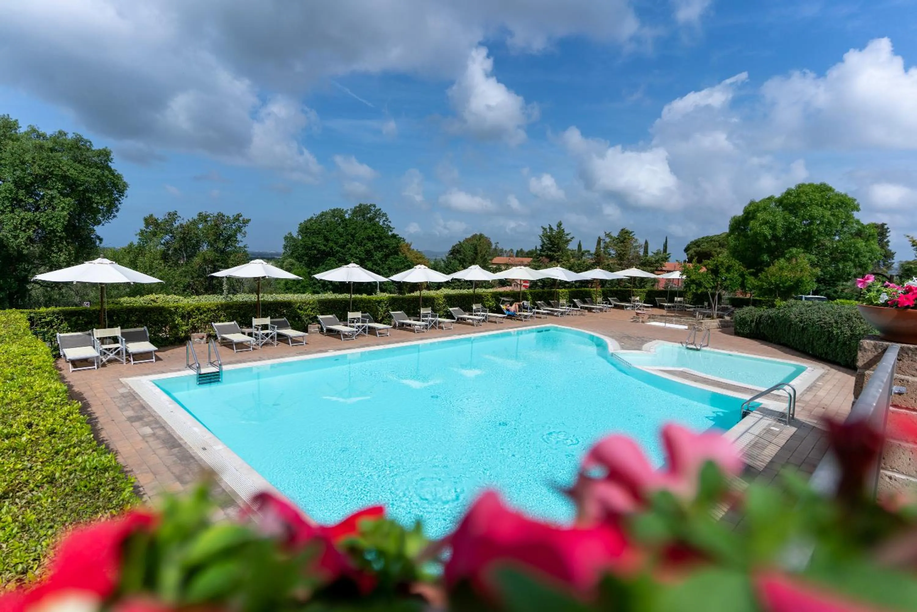 Swimming pool in Borgo Etrusco