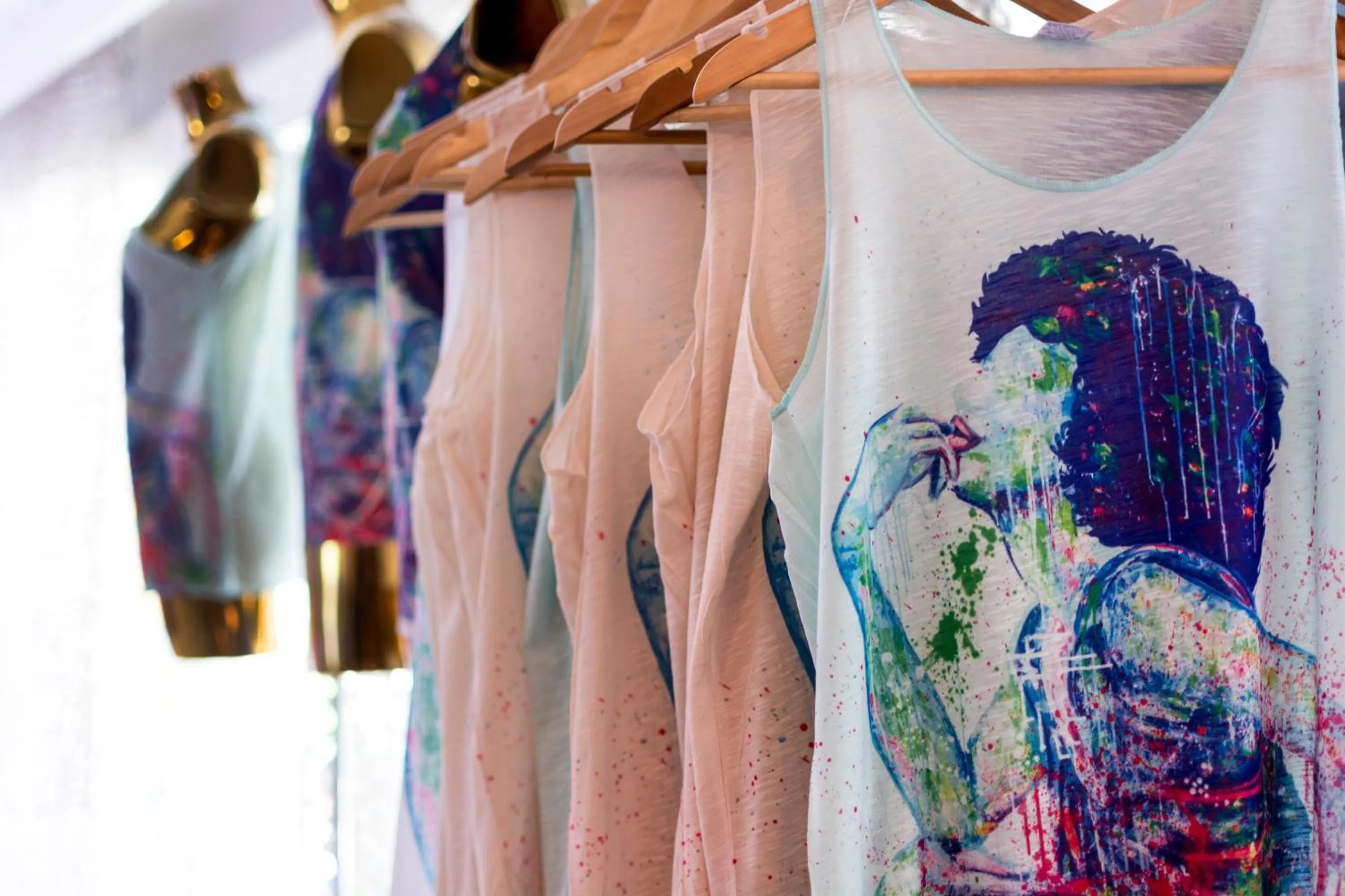 On-site shops in Sotavento Club Apartments - Adults Only