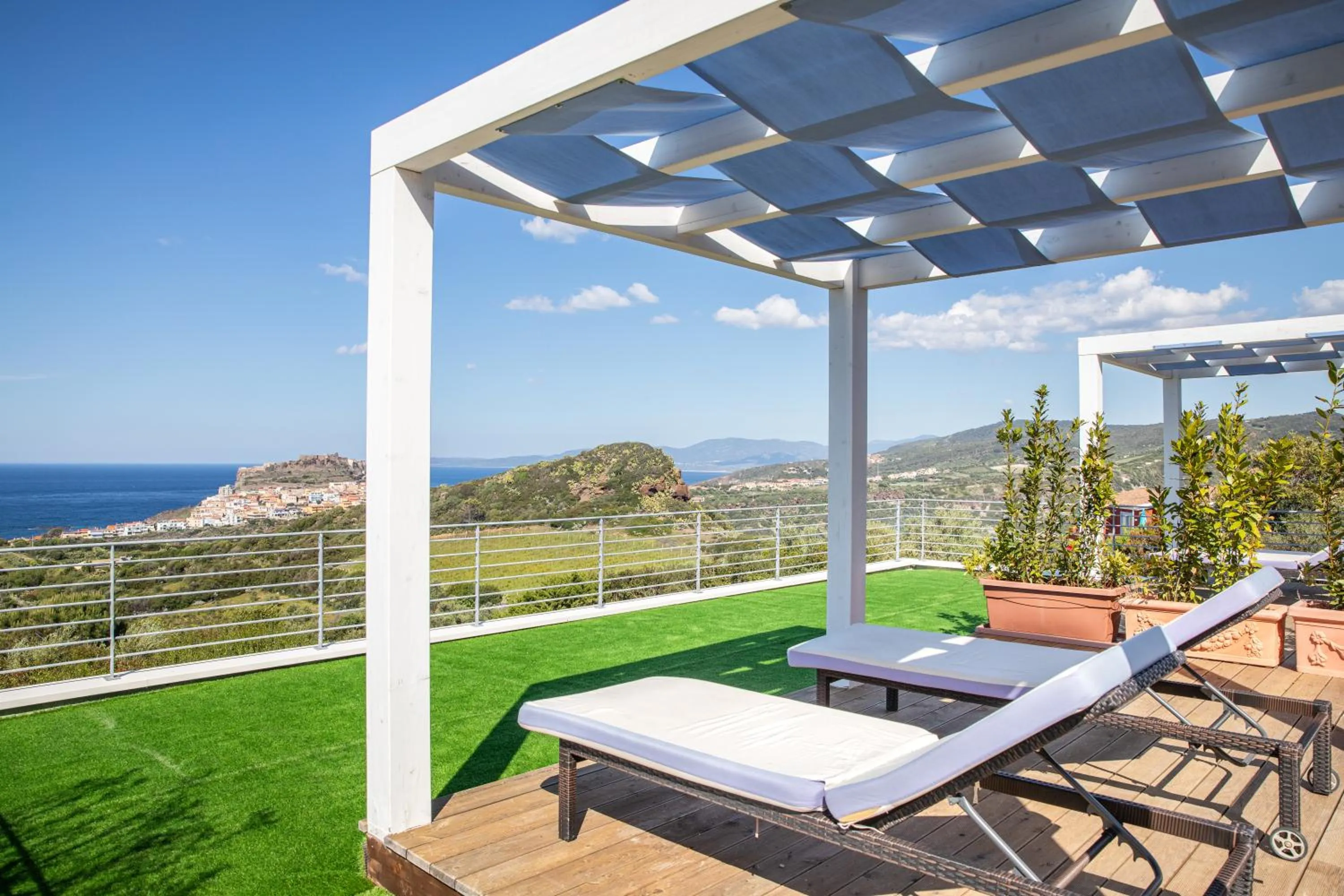 Solarium in Bajaloglia Resort