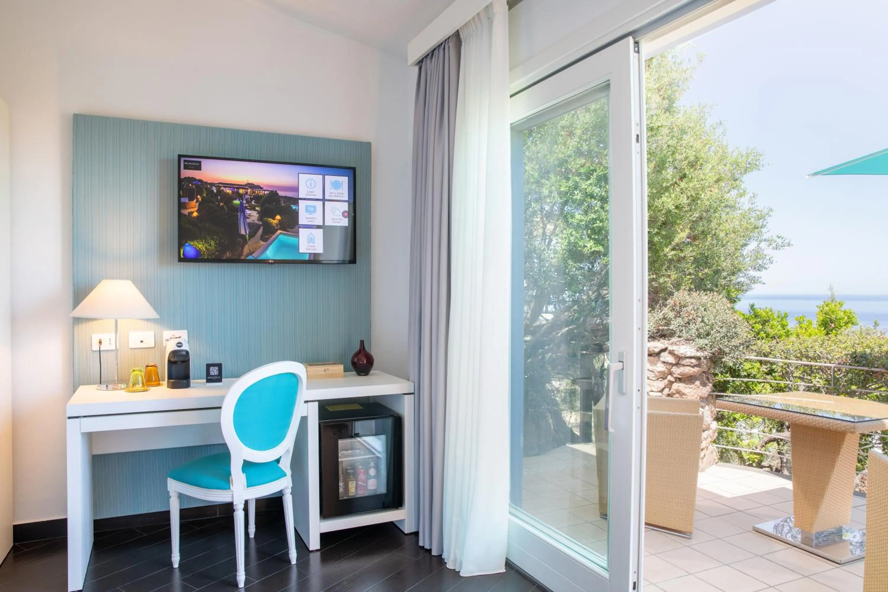 Photo of the whole room in Bajaloglia Resort