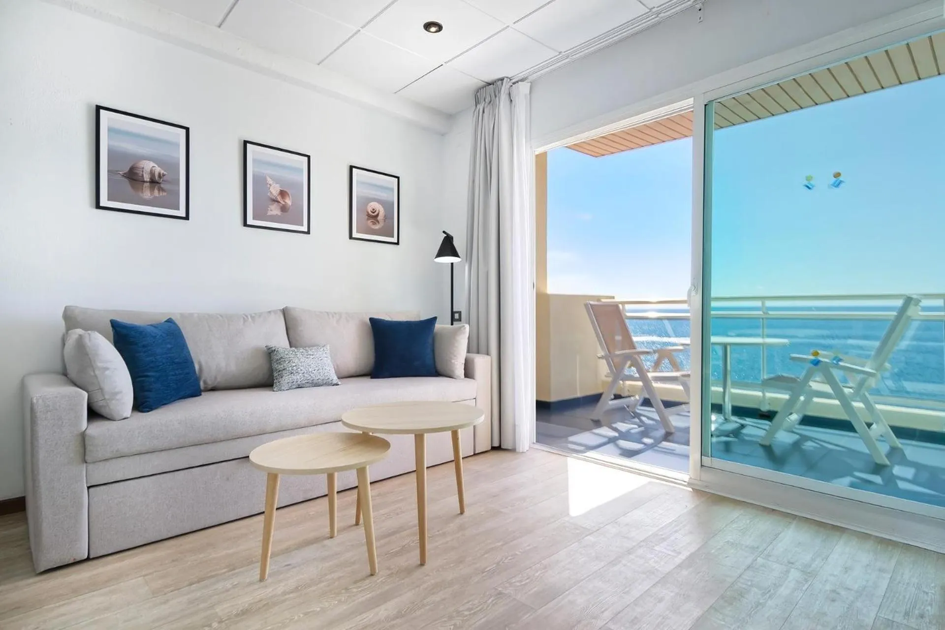 Photo of the whole room in Servatur Green Beach