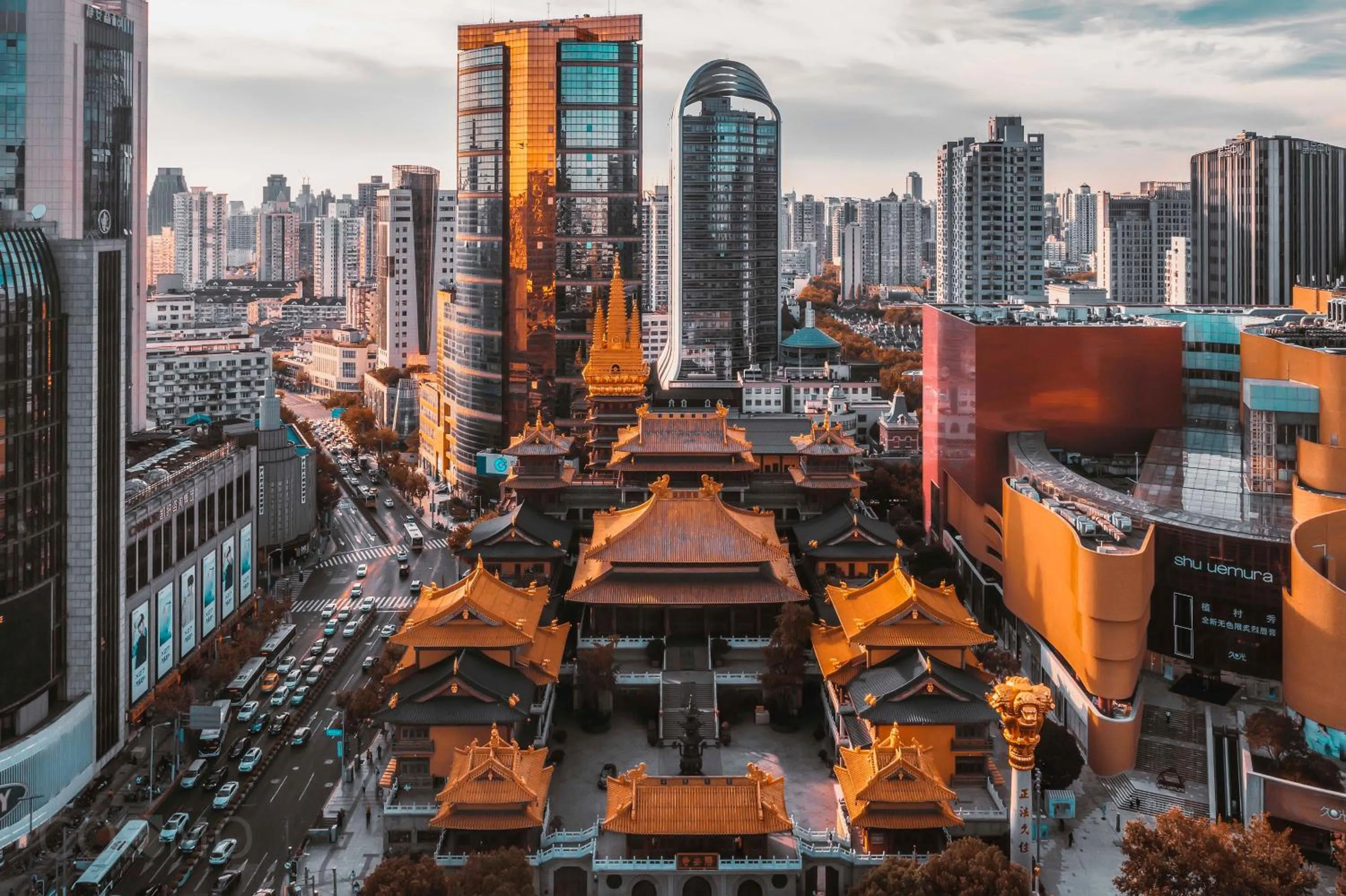 Shanghai Cosmo World Union Service Apartment