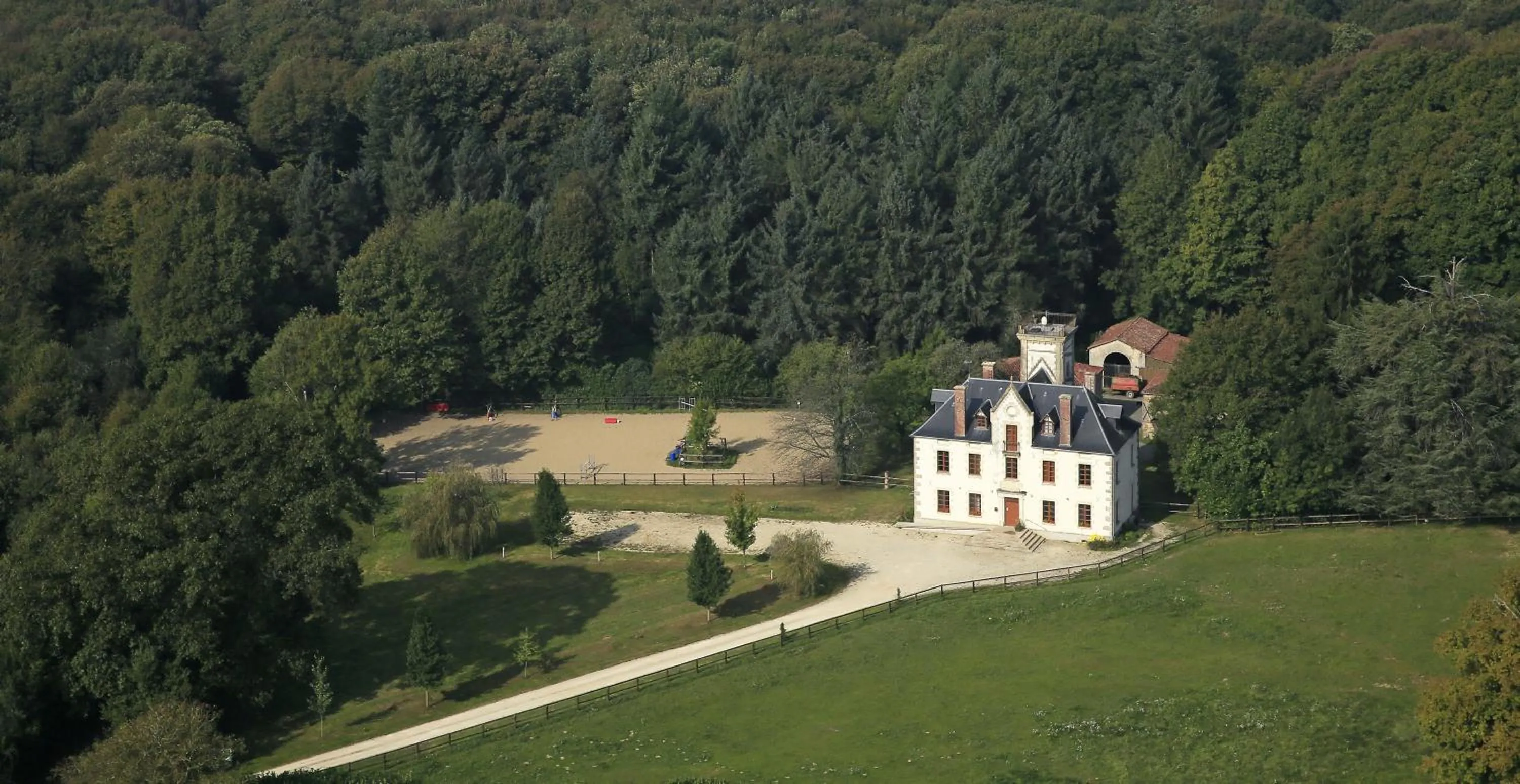 Bird's eye view in Domaine de Chantemerle