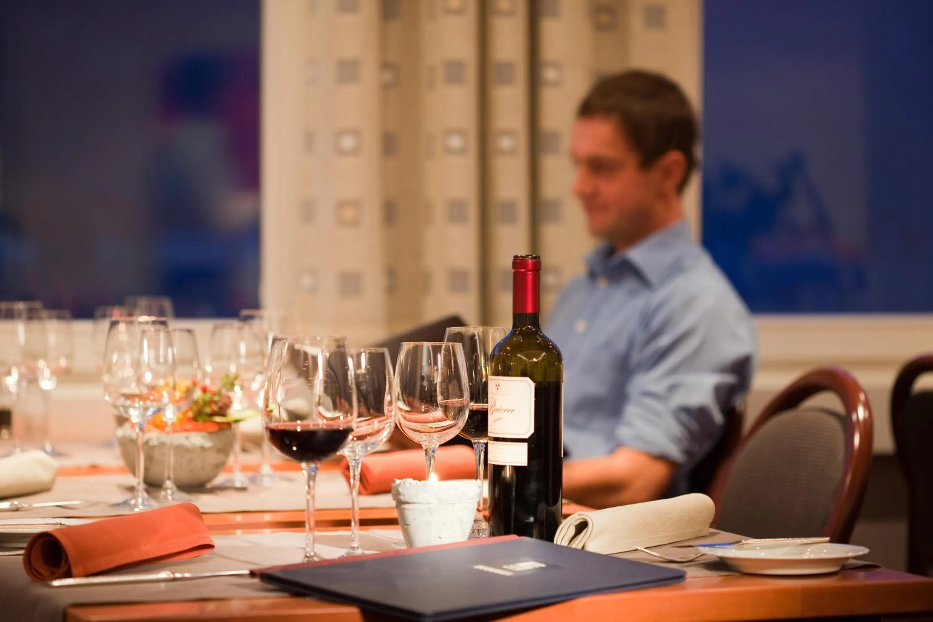 Restaurant/places to eat in Seehotel Bönigen