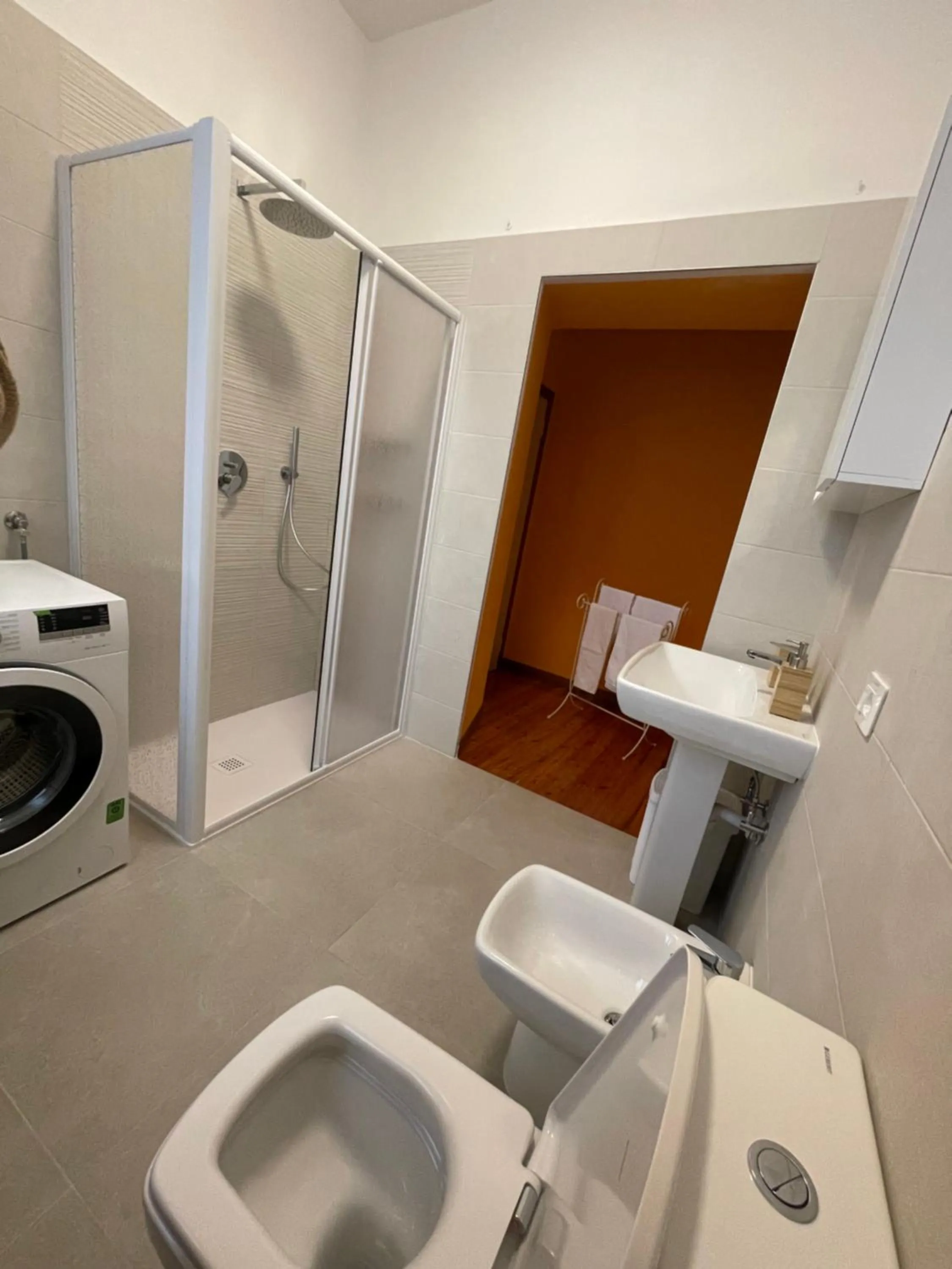 Shower in Rosa Apartment