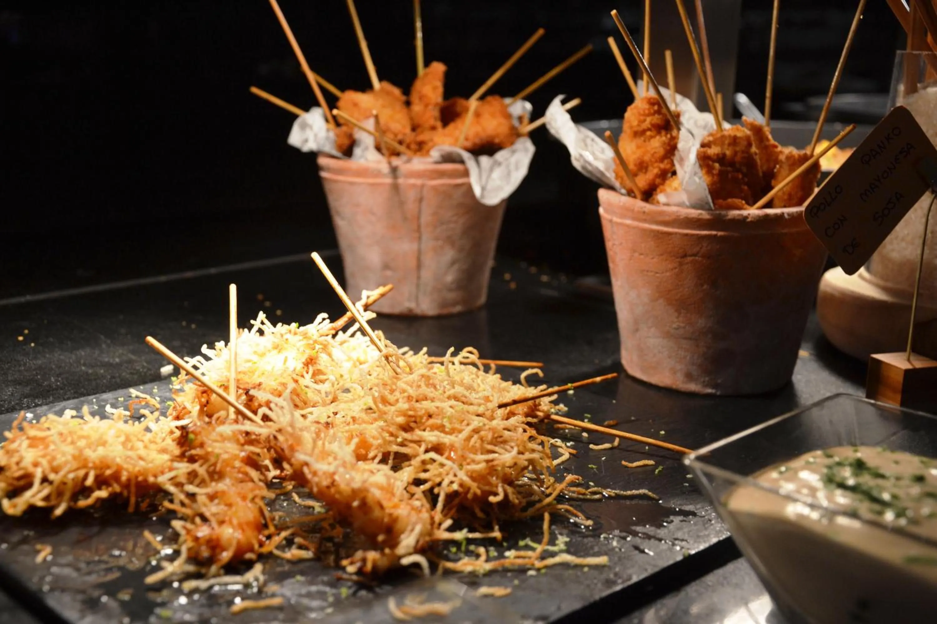 Restaurant/places to eat in Hotel Brisamar Suites