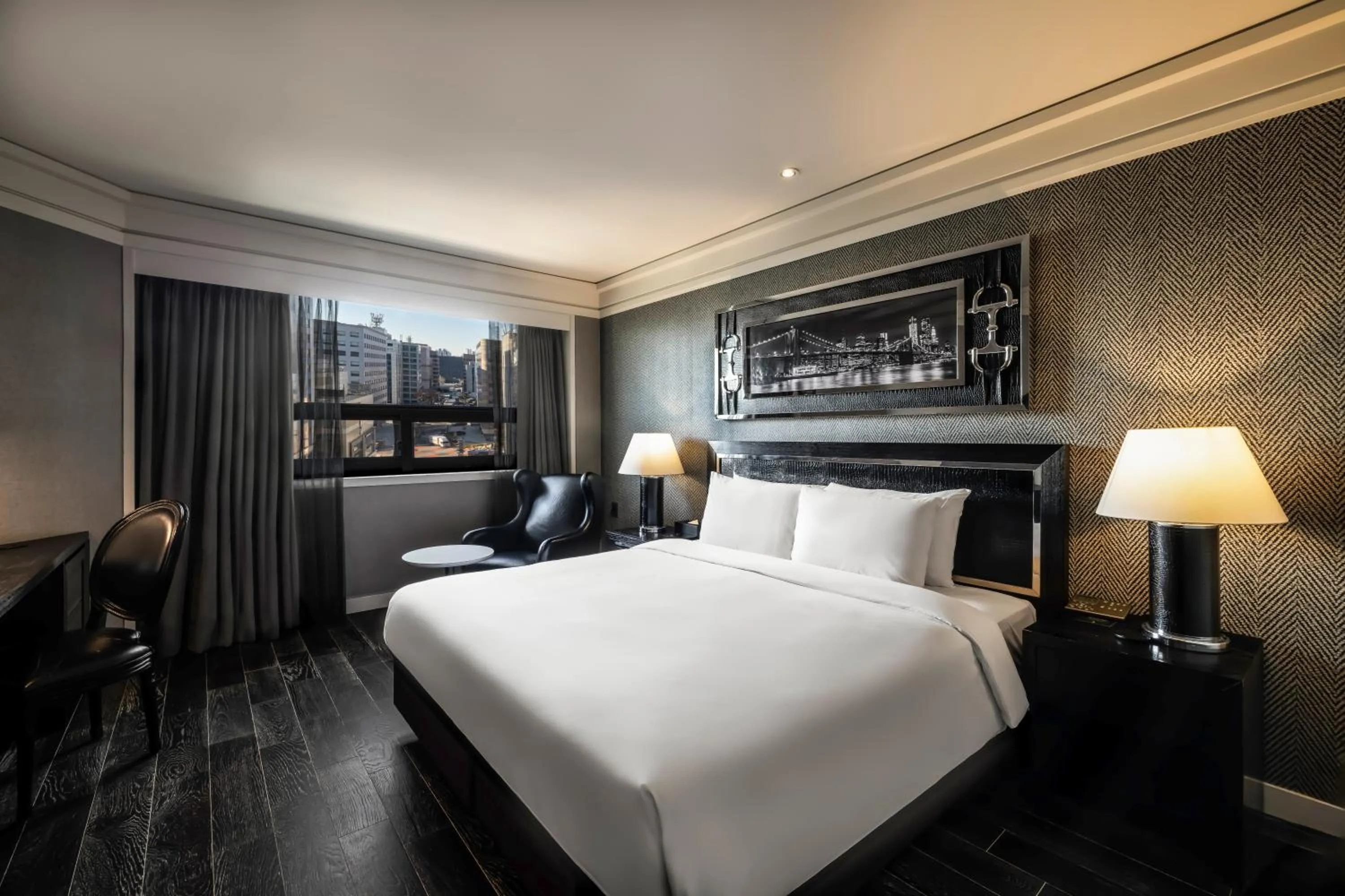 Photo of the whole room, Bed in Kensington Hotel Yeouido