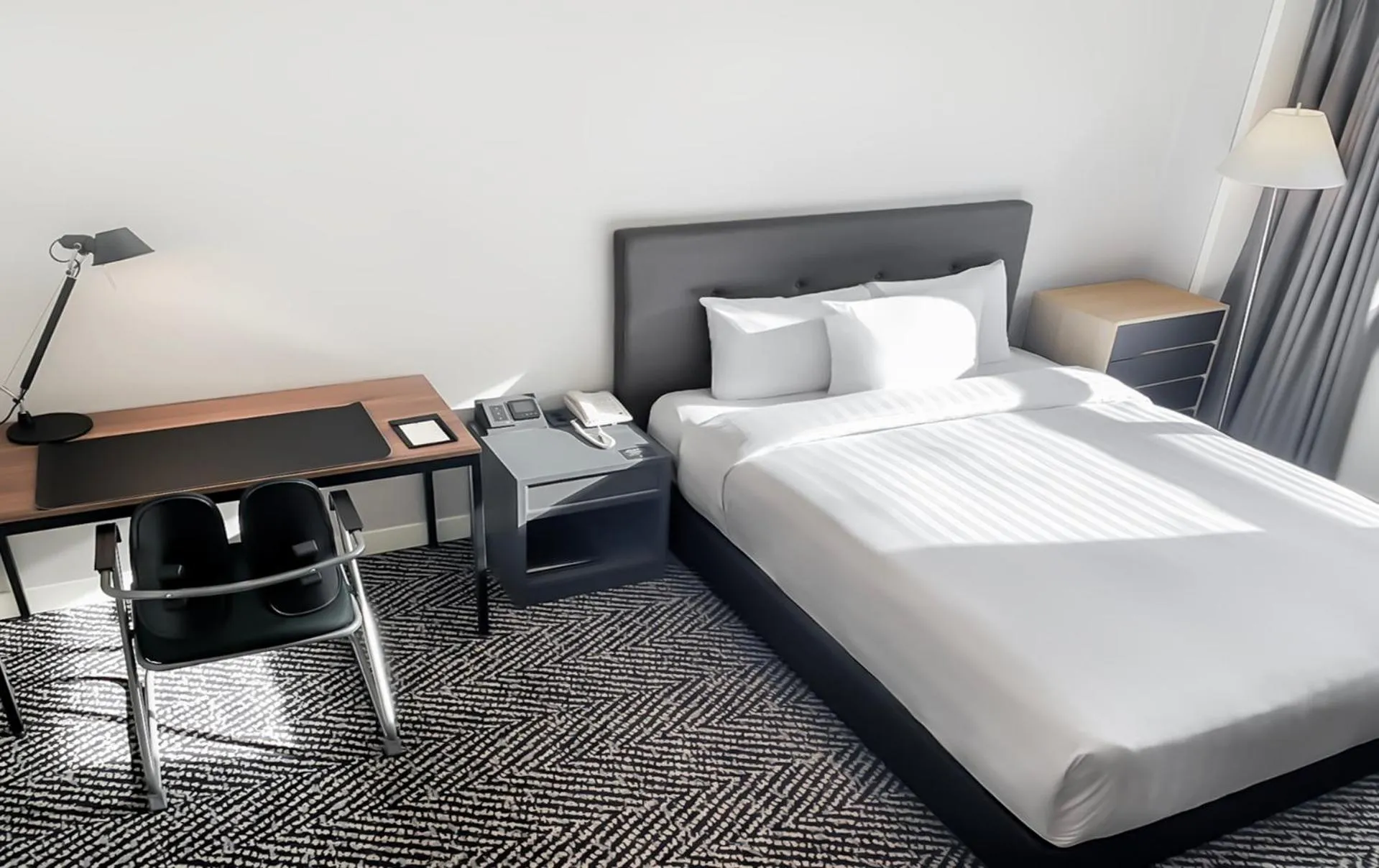 Decorative detail, Bed in Kensington Hotel Yeouido