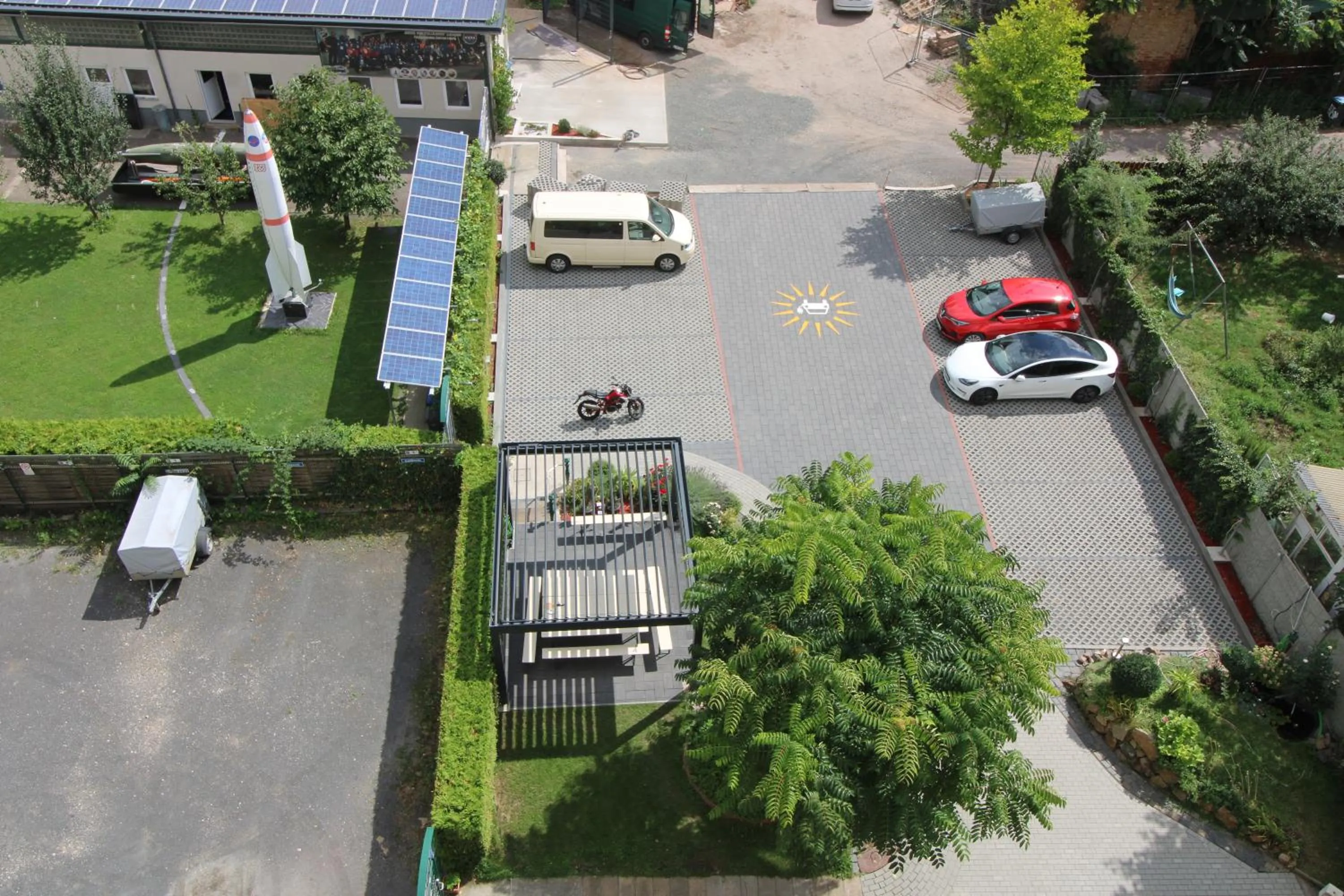 Garden in Space Hotel im Campus der JvP Schule