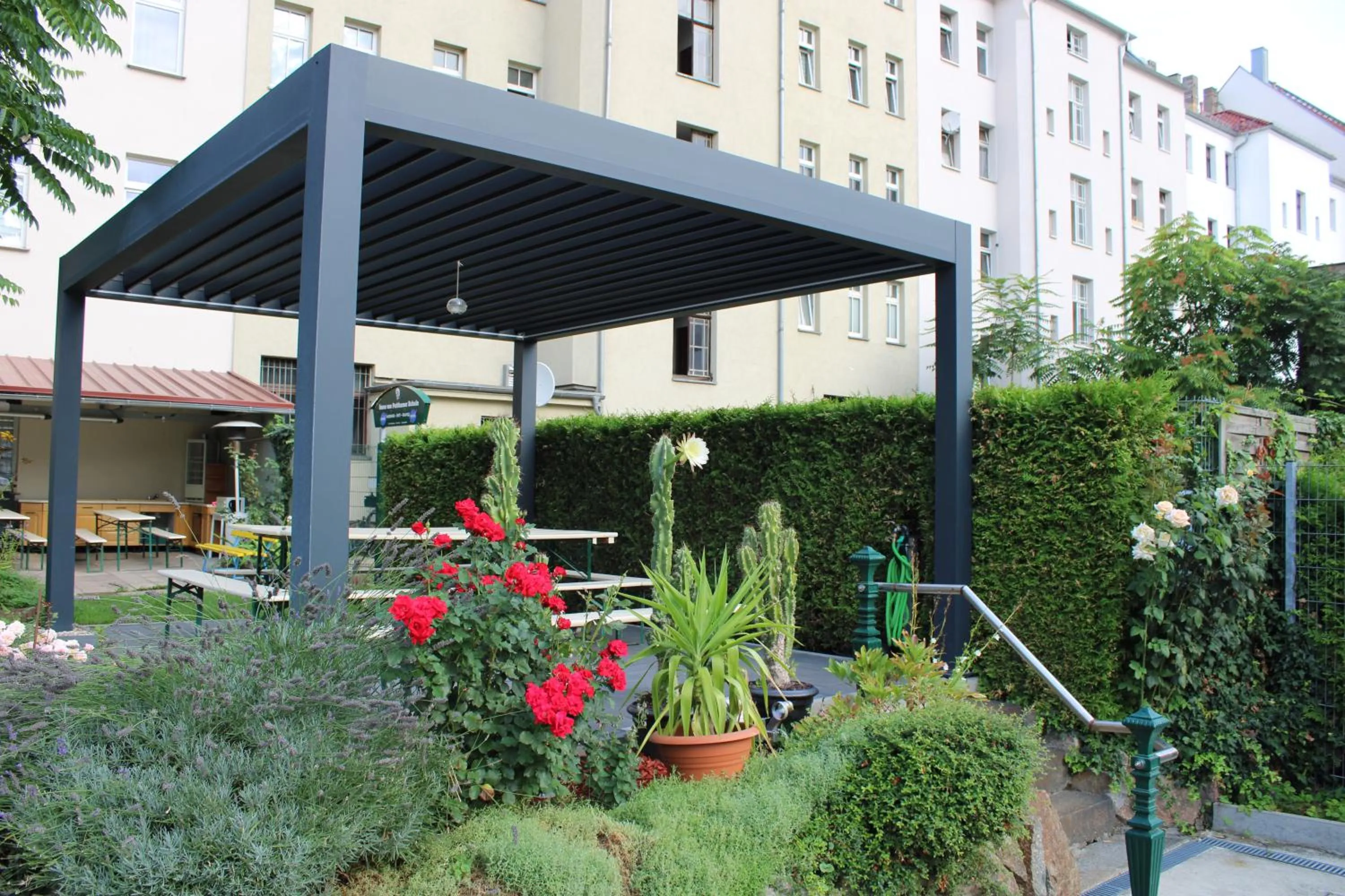 Garden in Space Hotel im Campus der JvP Schule