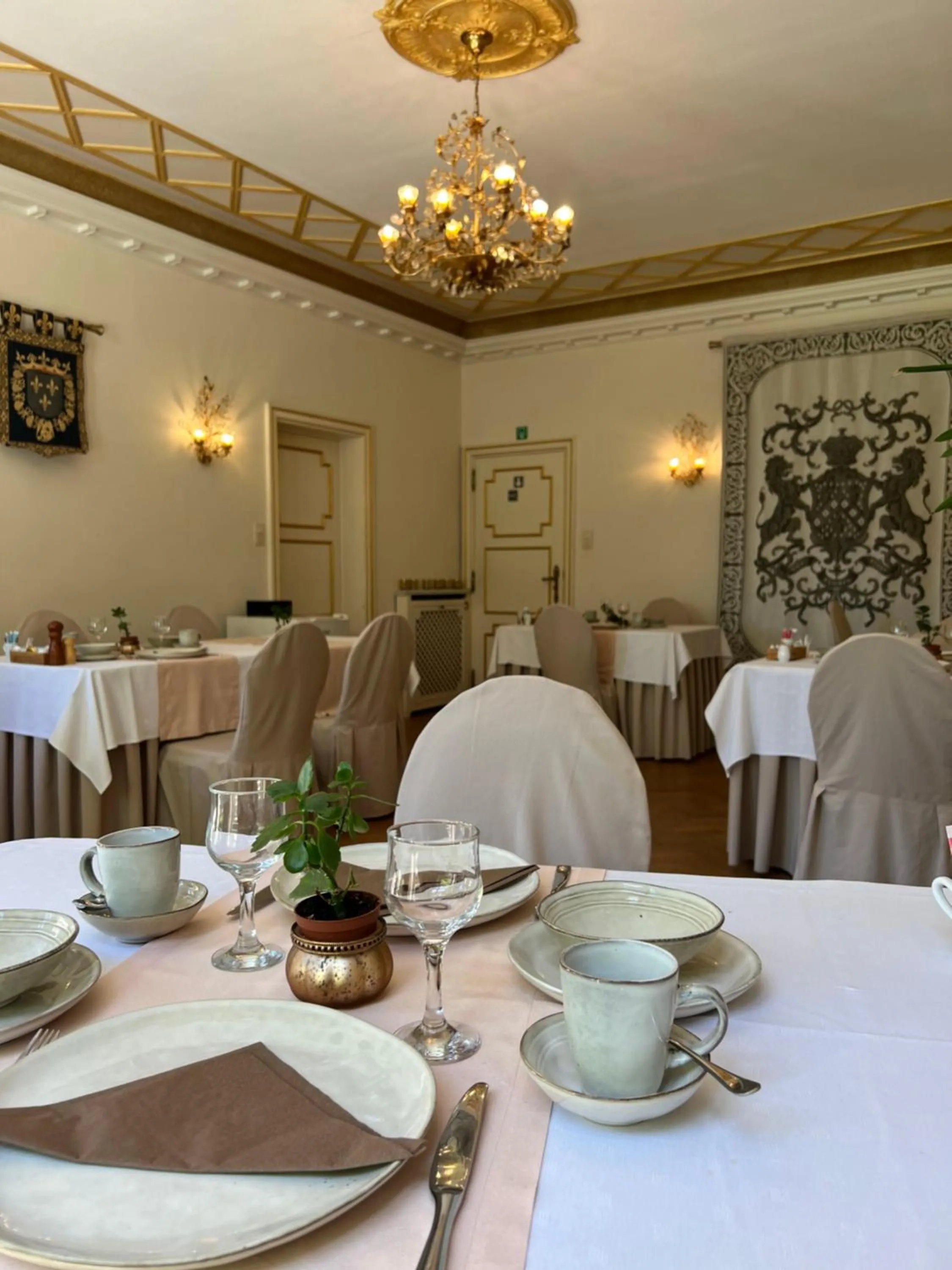 Food and drinks in Hotel Fleur de Lys