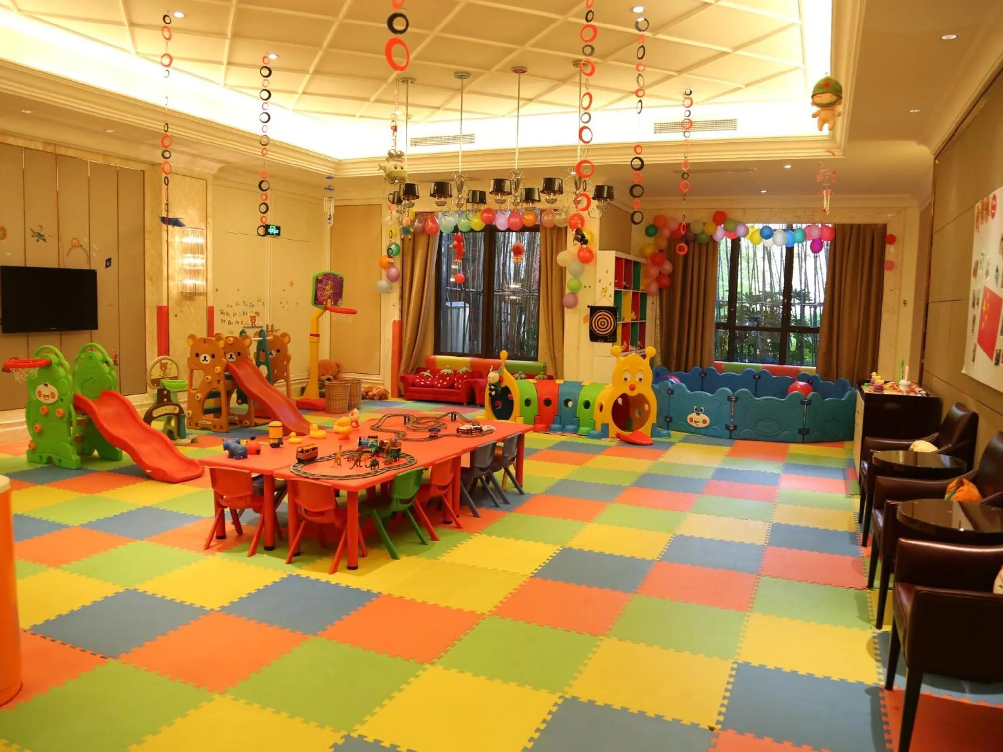 Children play ground in Tongli Lake Resort Phase II