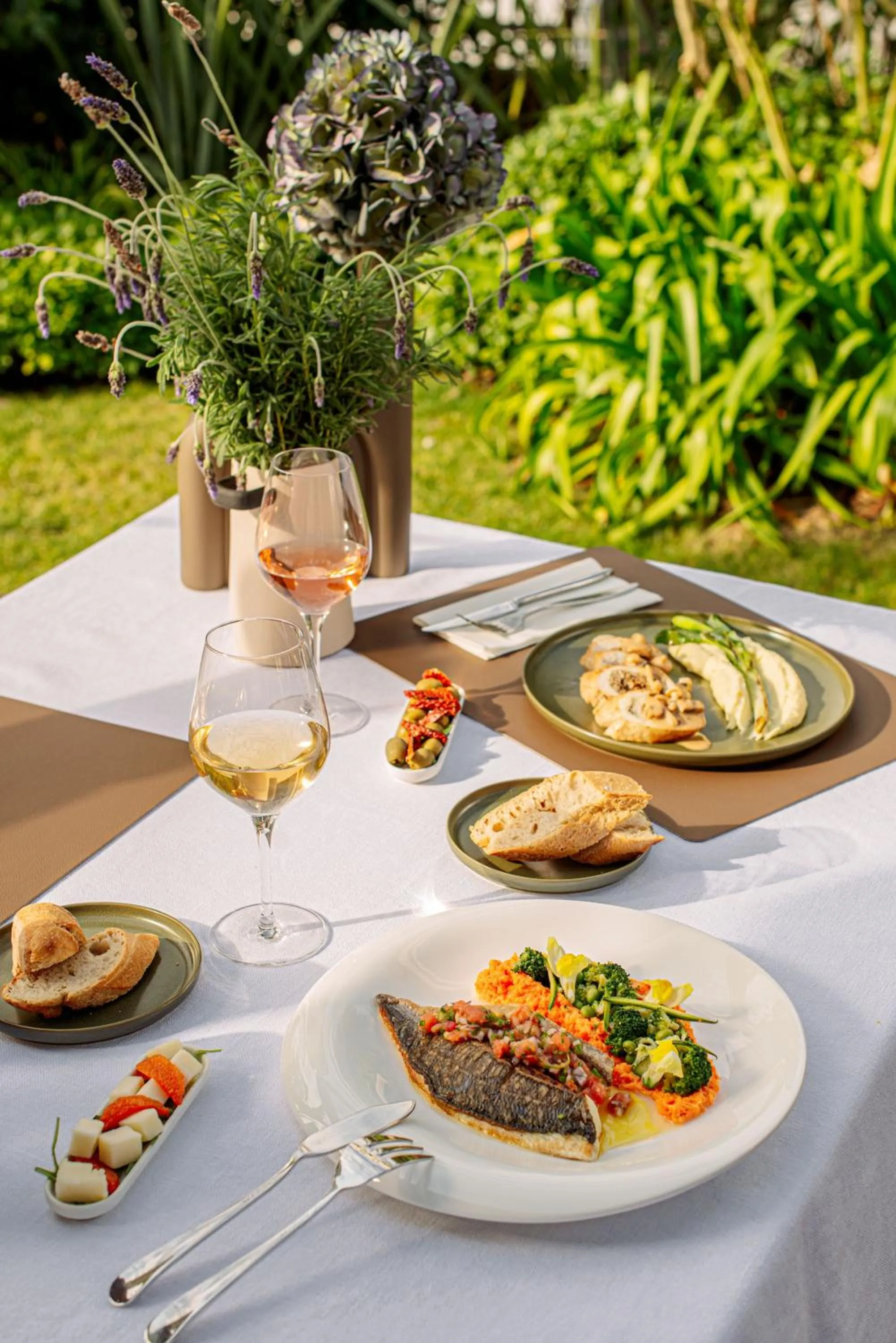 Food and drinks in Boutique Hôtel Villa Fabulite