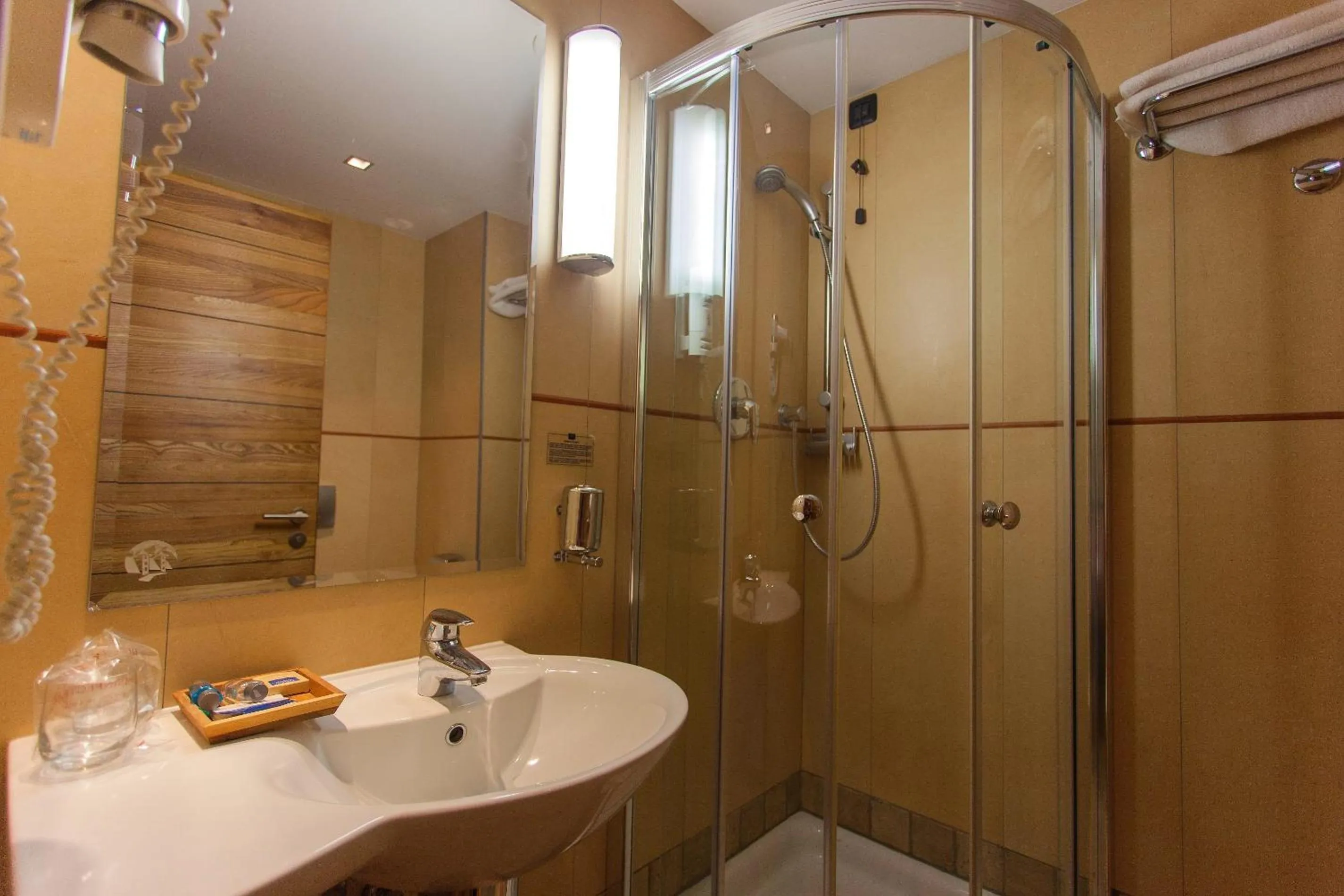 Shower in Termag Hotel Jahorina