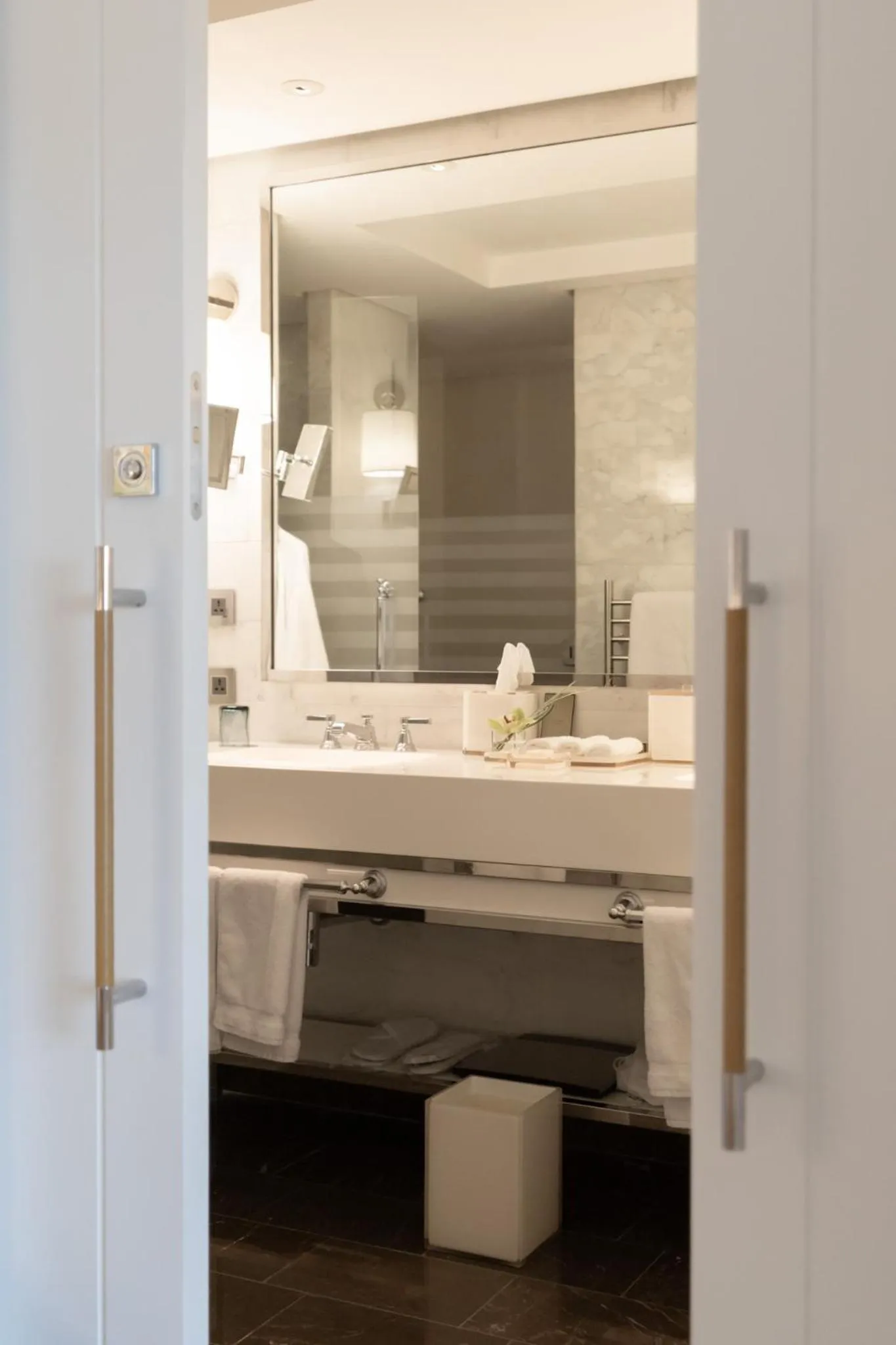 Bathroom in Fairmont Amman