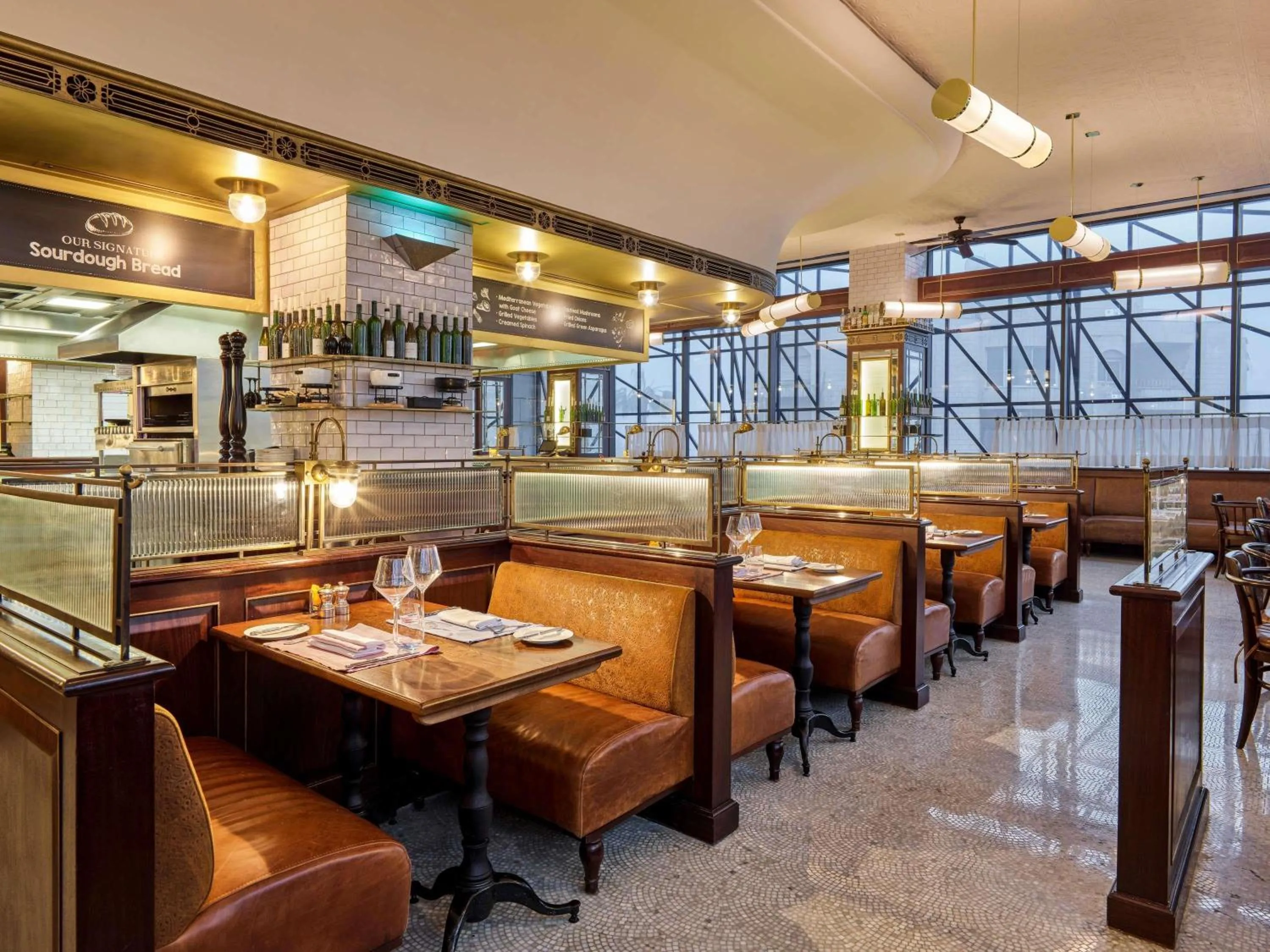 Restaurant/places to eat in Fairmont Amman