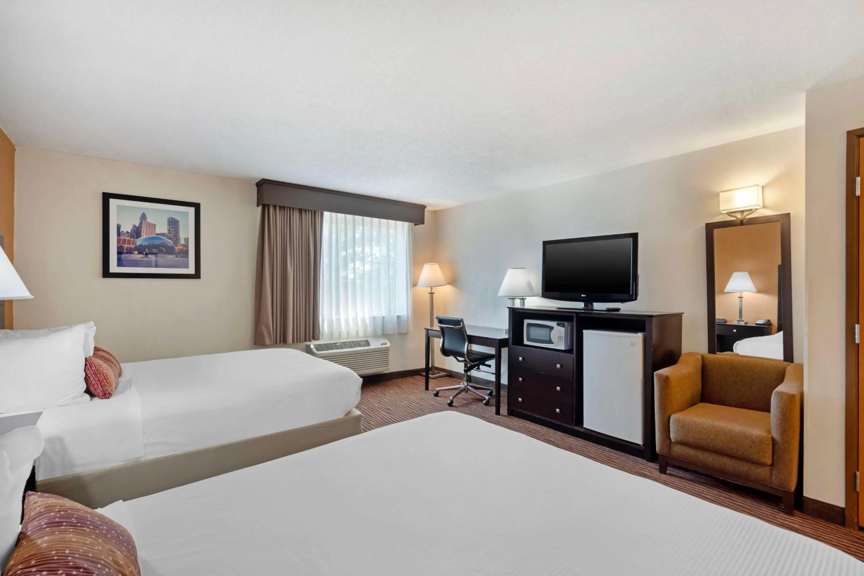 Bedroom, Bed in Best Western Des Plaines O'Hare