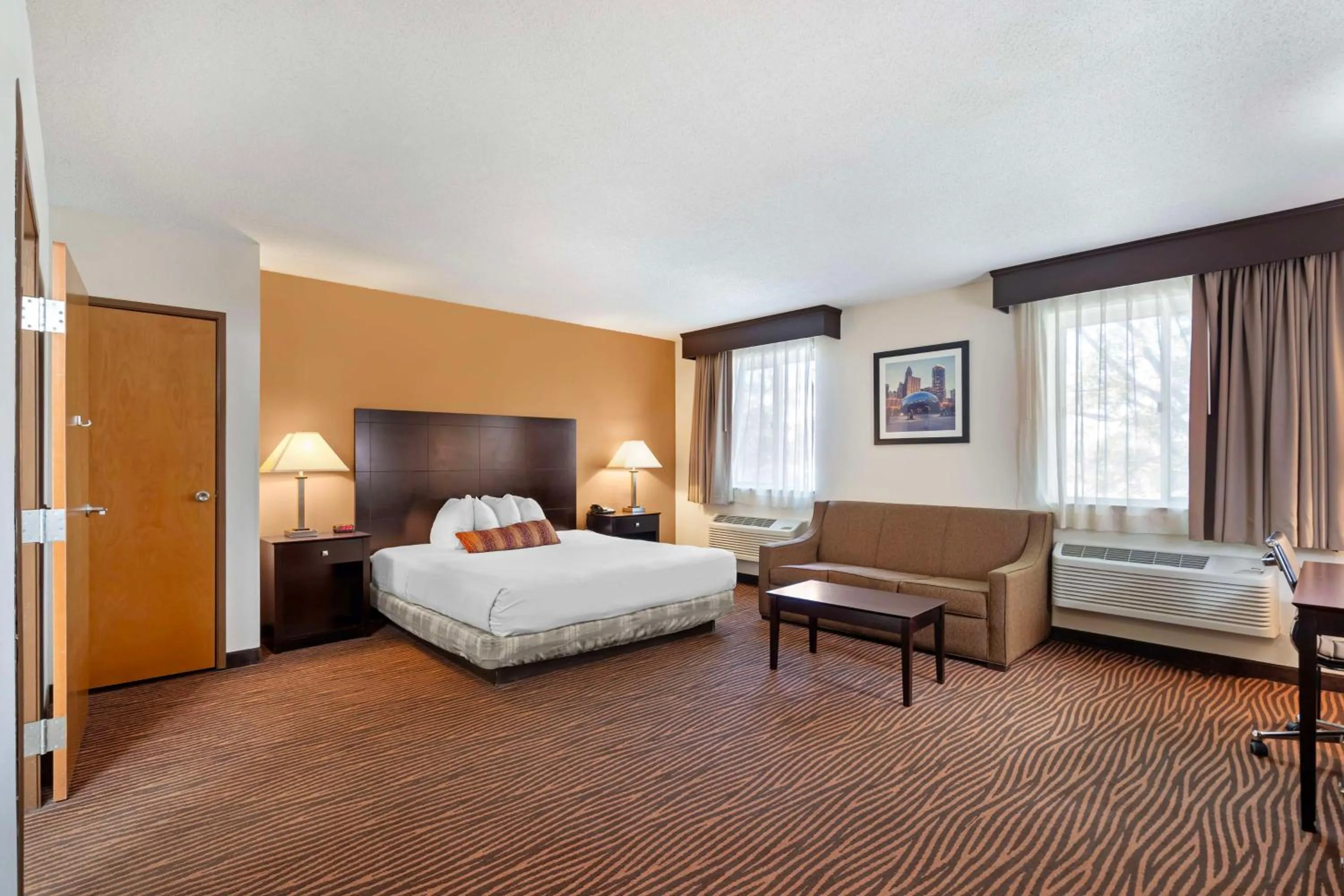Bedroom, Bed in Best Western Des Plaines O'Hare