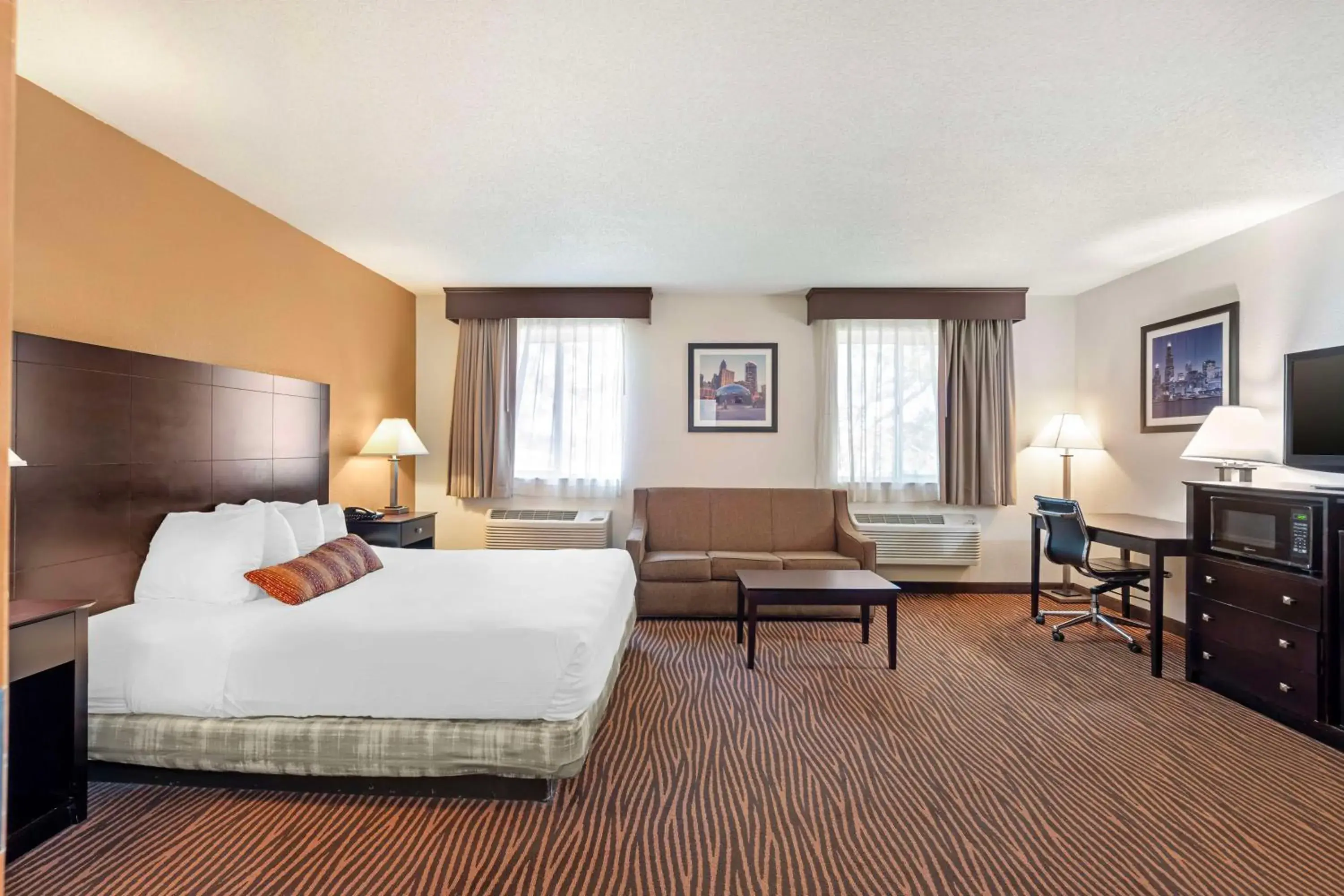 King Room - Disability Access in Best Western Des Plaines O'Hare King Room - Disability Access in Best Western Des Plaines O'Hare