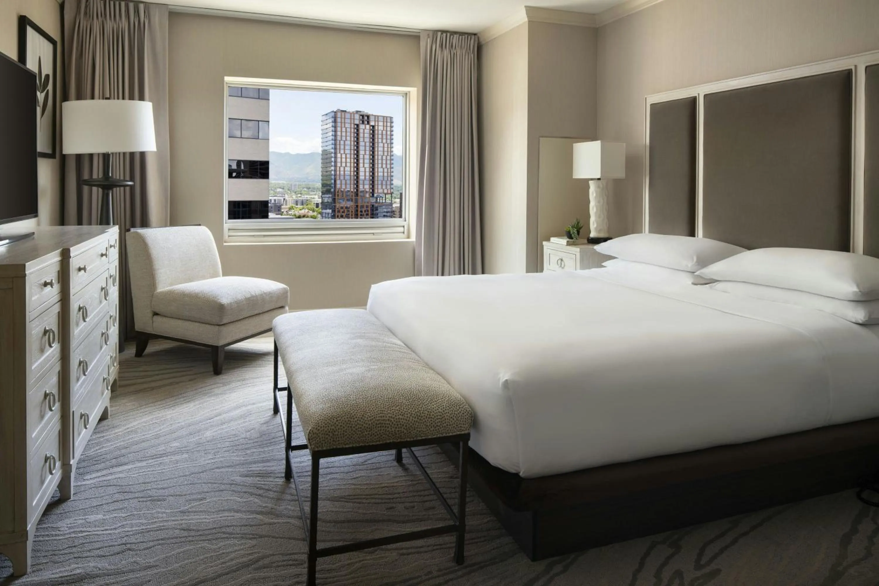 Bedroom, Bed in Marriott Salt Lake City Center