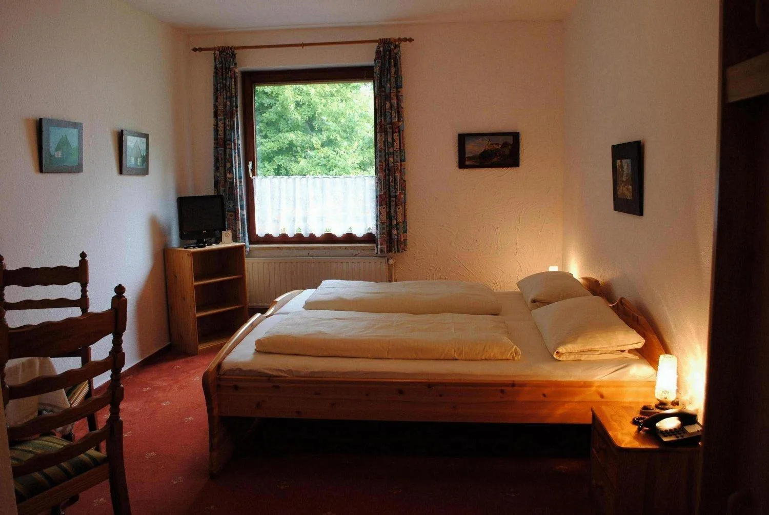 Photo of the whole room, Bed in Hotel Ruhekrug