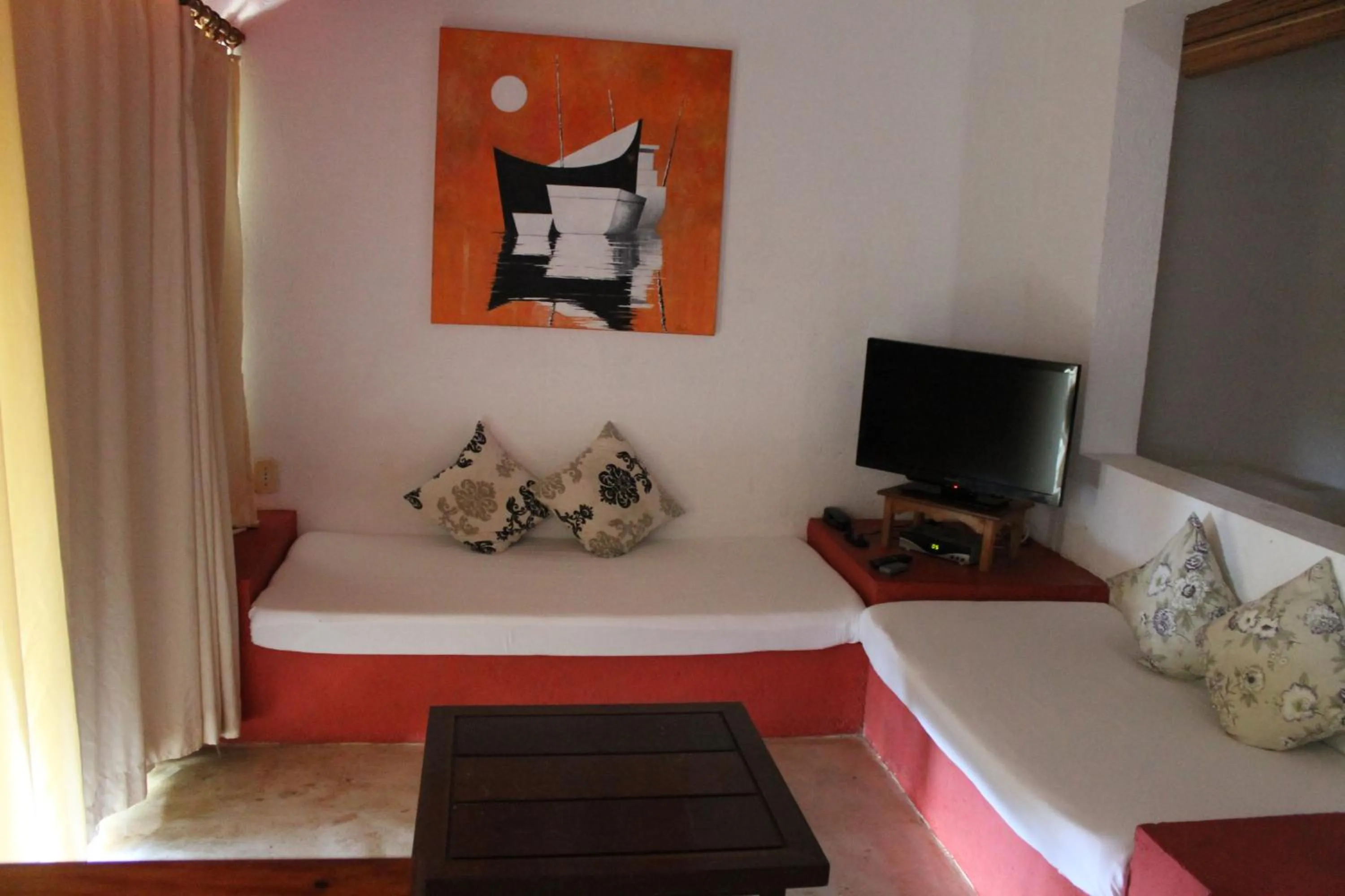 TV and multimedia, Bed in Baixu Village