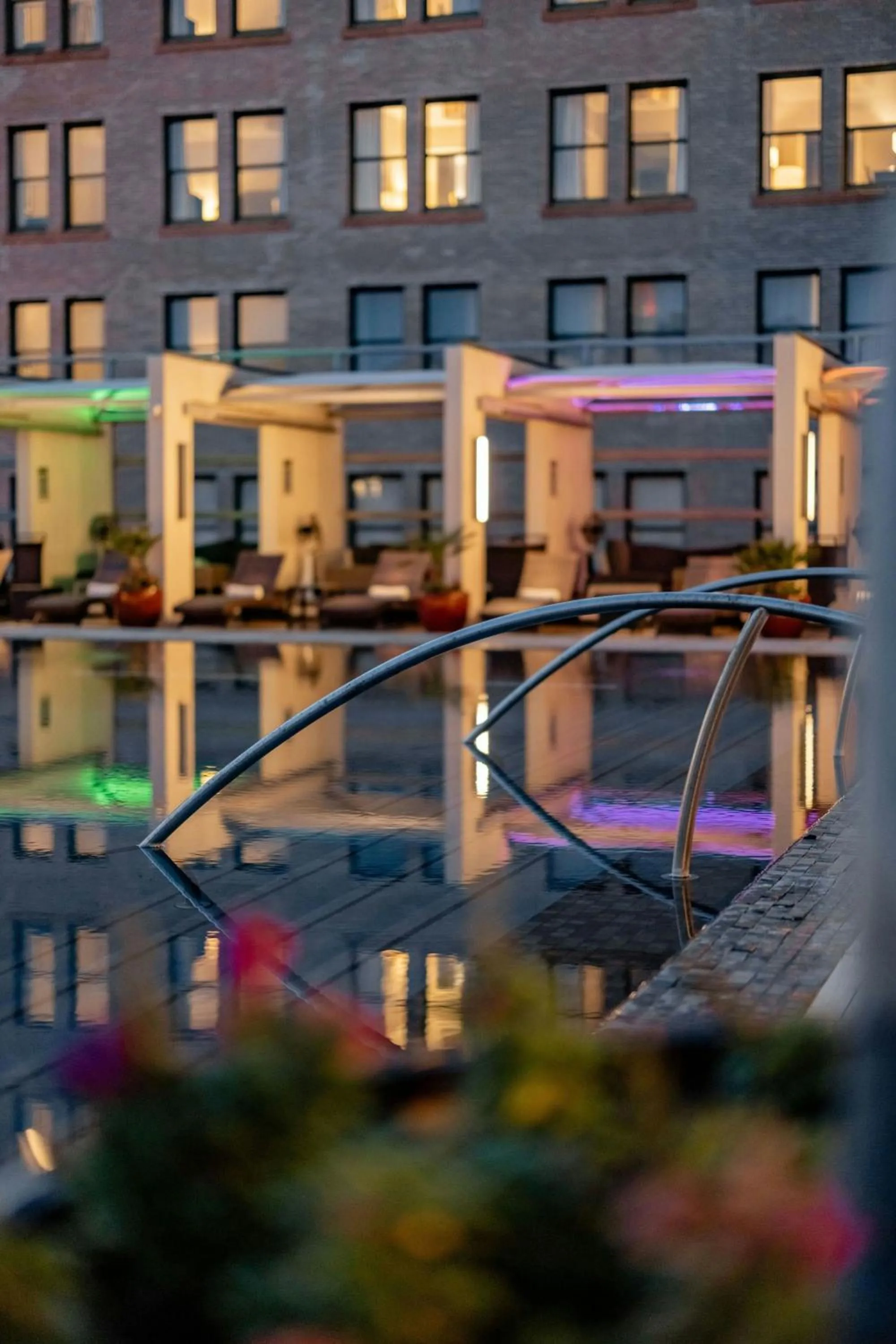 Swimming pool in The St. Anthony, a Luxury Collection Hotel, San Antonio