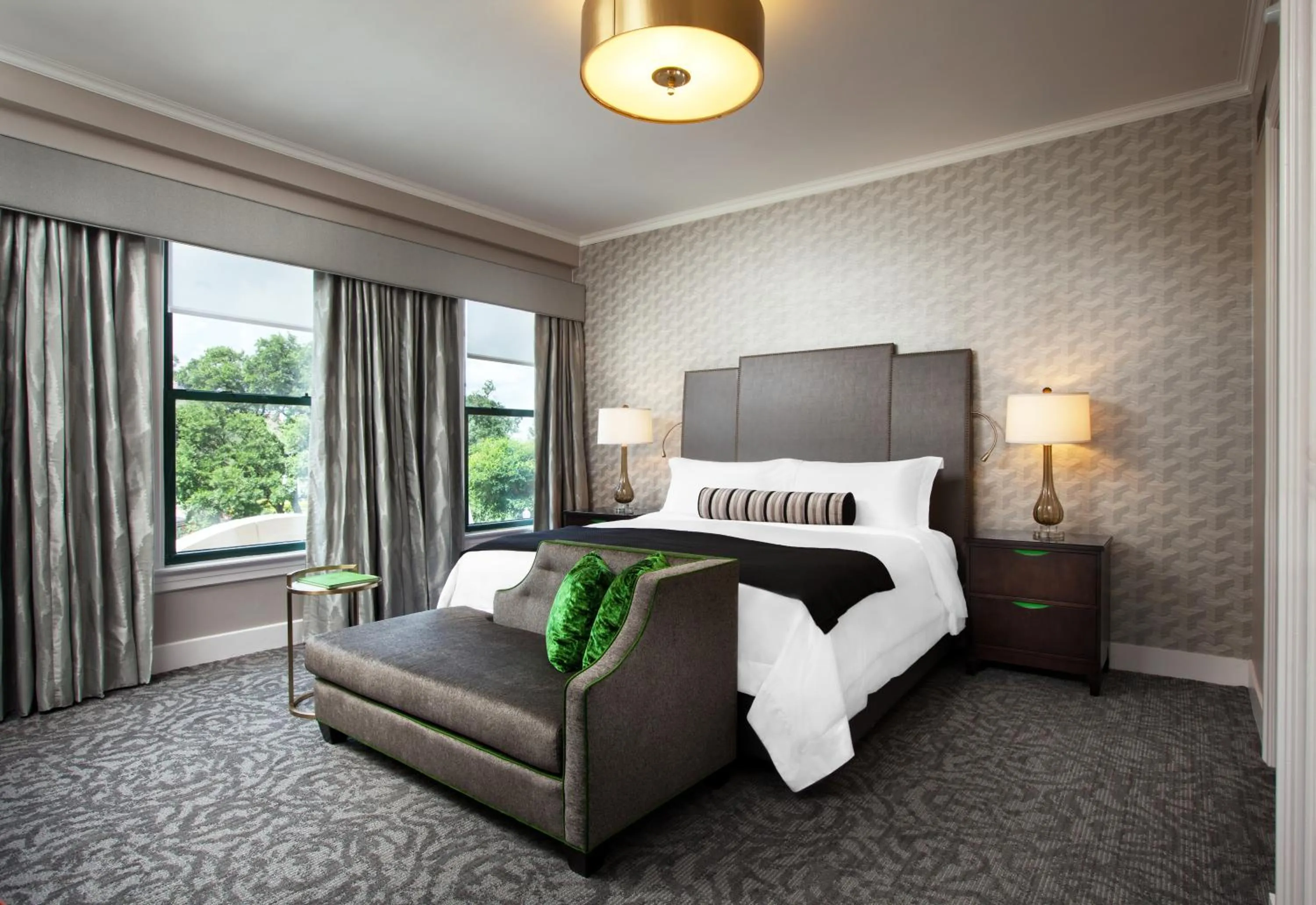 Bed in The St. Anthony, a Luxury Collection Hotel, San Antonio