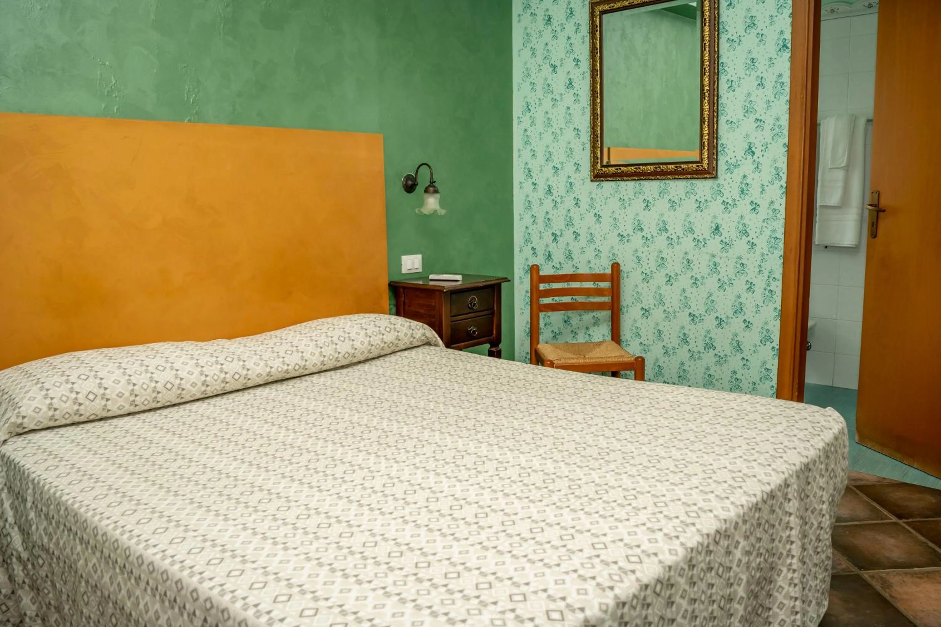 Bedroom, Bed in Casale Villa Rainò