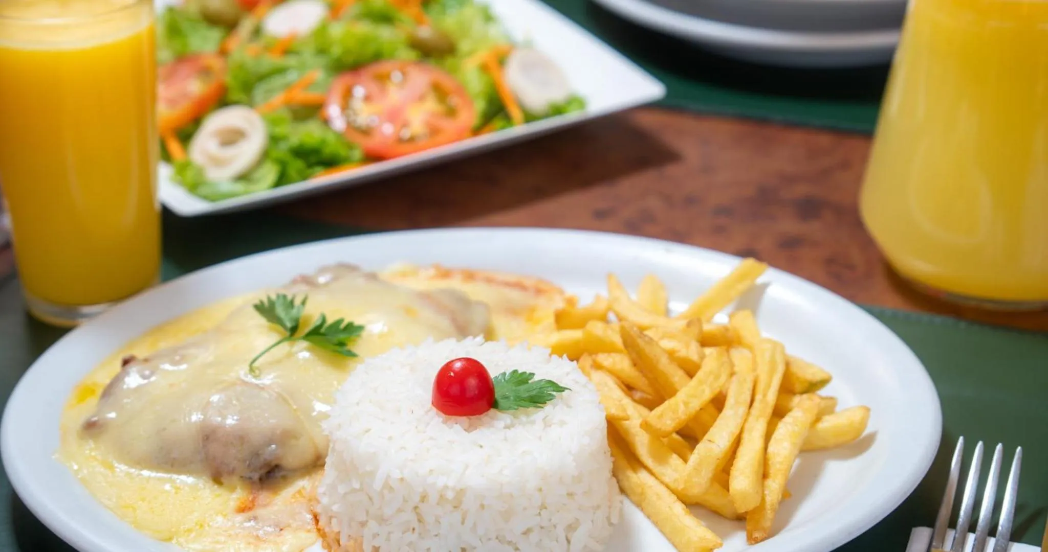 Food in Hotel Dan Inn Campinas Anhanguera - By Nacional Inn