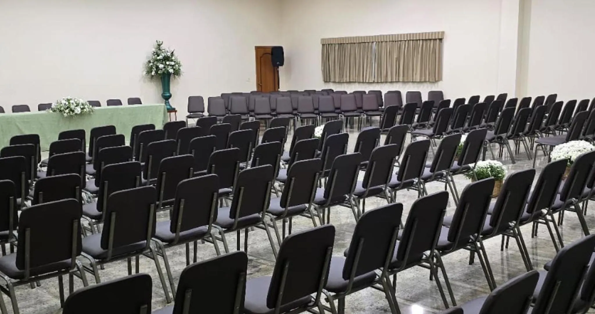 Meeting/conference room in Hotel Dan Inn Campinas Anhanguera - By Nacional Inn