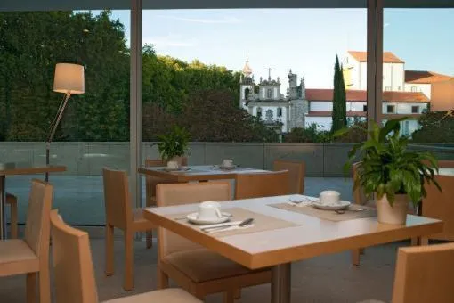 Restaurant/places to eat in INLIMA Hotel & Spa