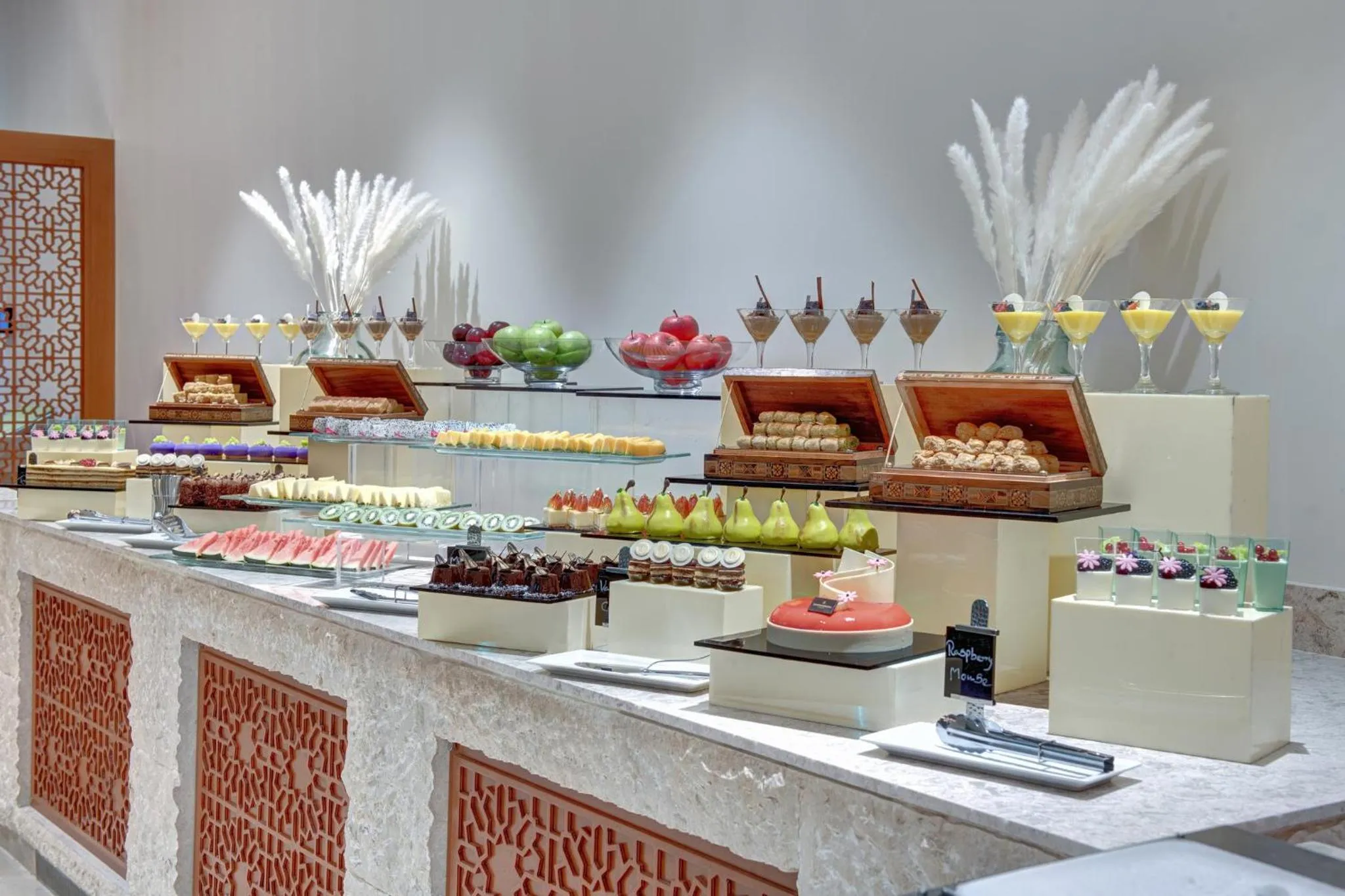 Restaurant/places to eat in InterContinental Muscat by IHG